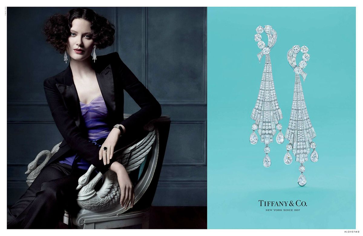 модель Шалом Харлоу в рекламной кампании Tiffany & Co. Весна/Лето 2013 Шалом Харлоу в рекламной кампании Tiffany & Co. Весна/Лето 2013