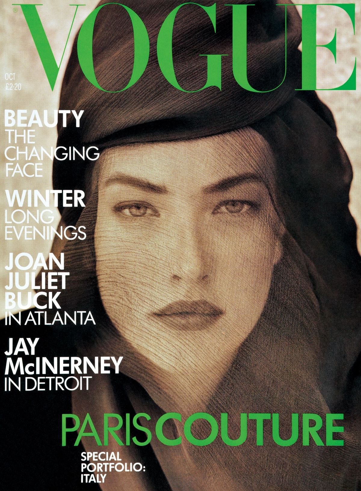 Татьяна Патиц на обложке журнала Vogue, октябрь 1988 г. Фото Херба Риттса, макияж Джорджи Ньюэлл Татьяна Патиц на обложке журнала Vogue, октябрь 1988 г.