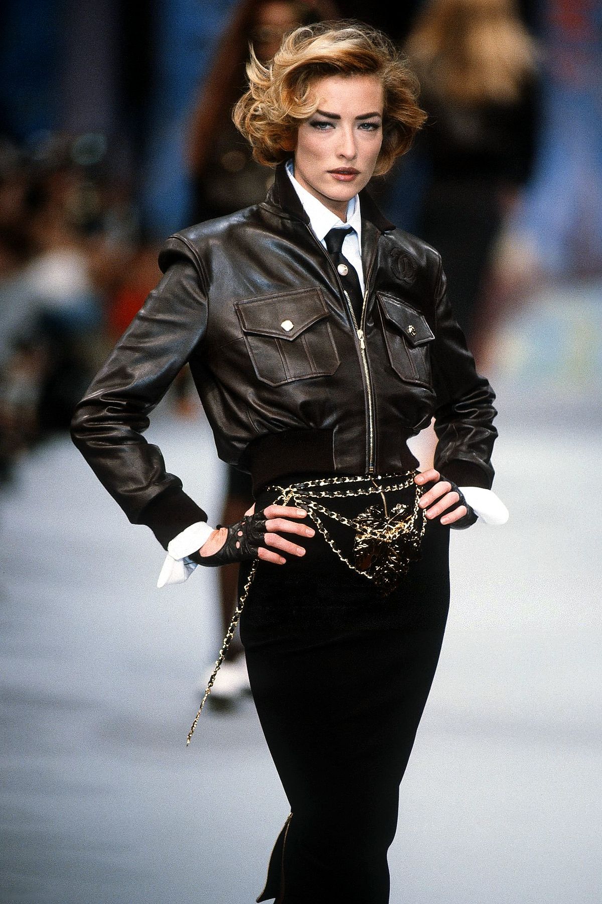Татьяна Патиц на шоу Chanel Весна/Лето 1992/1993 в рамках Недели моды в Париже, в октябрь 1992 г. Татьяна Патиц на шоу Chanel Весна/Лето 1992/1993