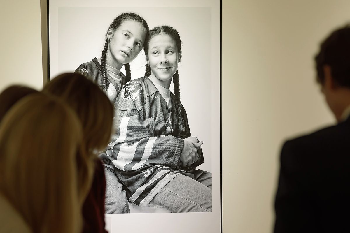 Выставка инклюзивного фотопроекта «Ничего особенного», фото 9 Выставка инклюзивного фотопроекта «Ничего особенного» открылась в галерее классической фотографии, фото 10