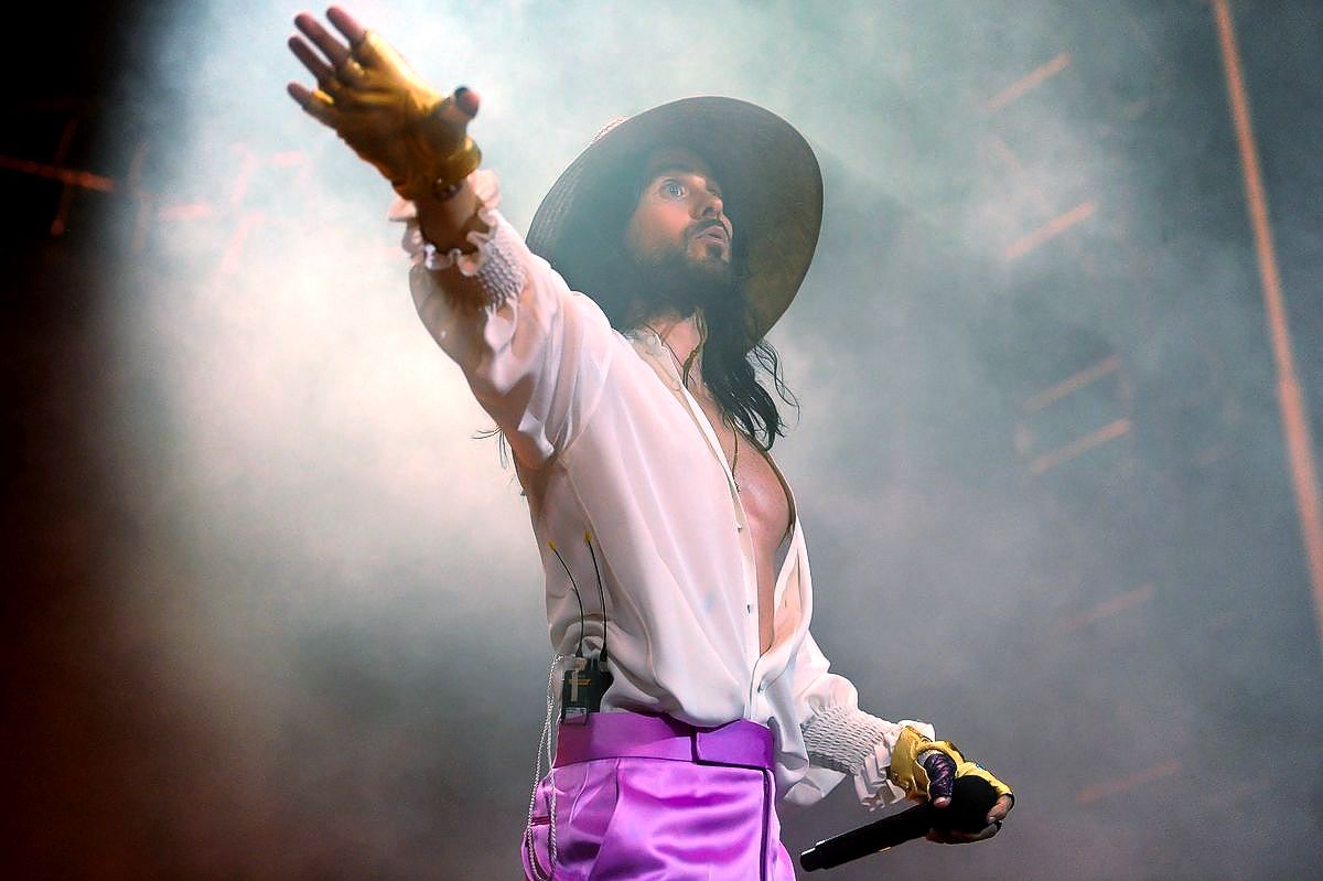 Джаред Лето, вокалист группы Thirty Seconds to Mars, на концерте в Auditorium Parco della Musica