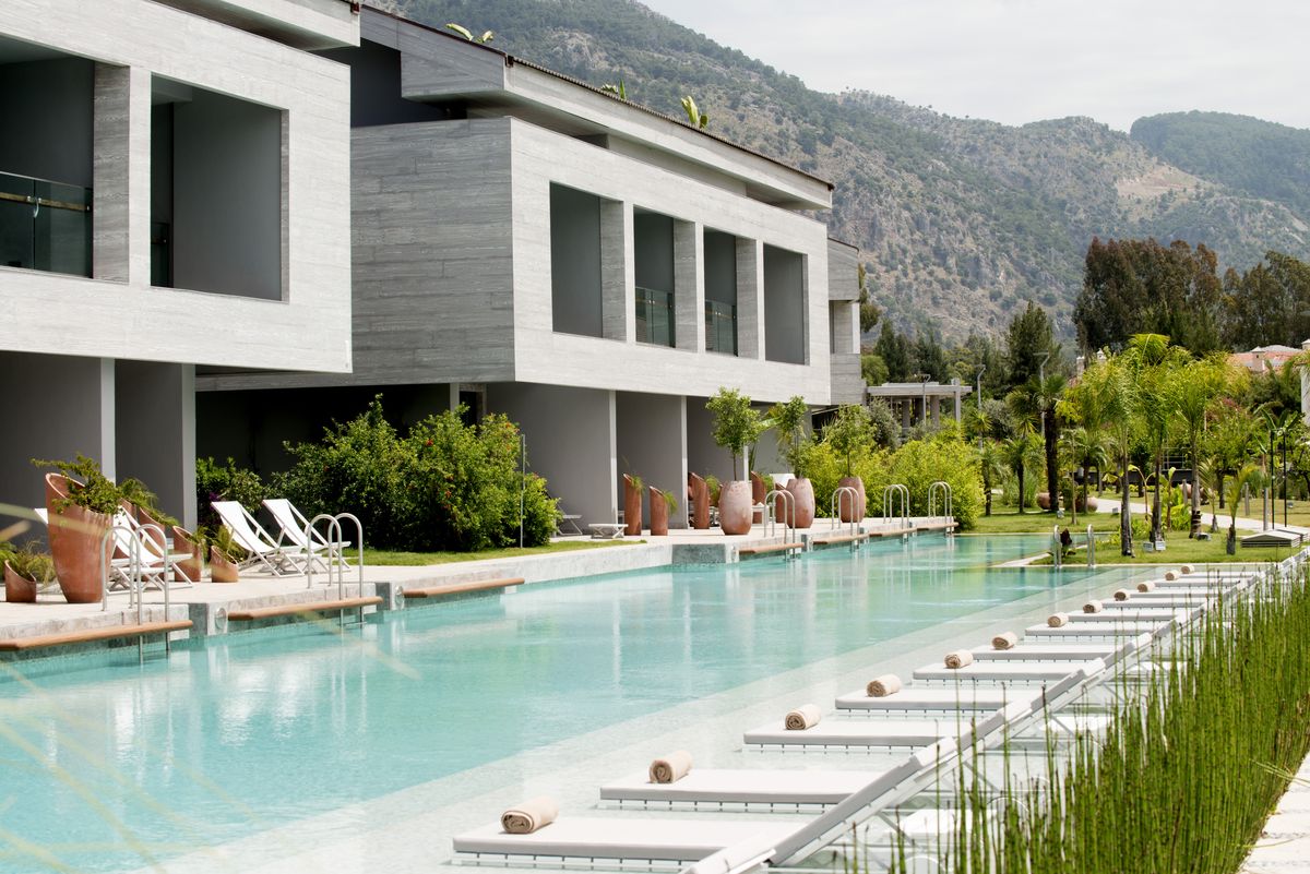 Номера у бассейна в отеле D-Resort Göcek Номера у бассейна в отеле D-Resort Göcek в Даламане