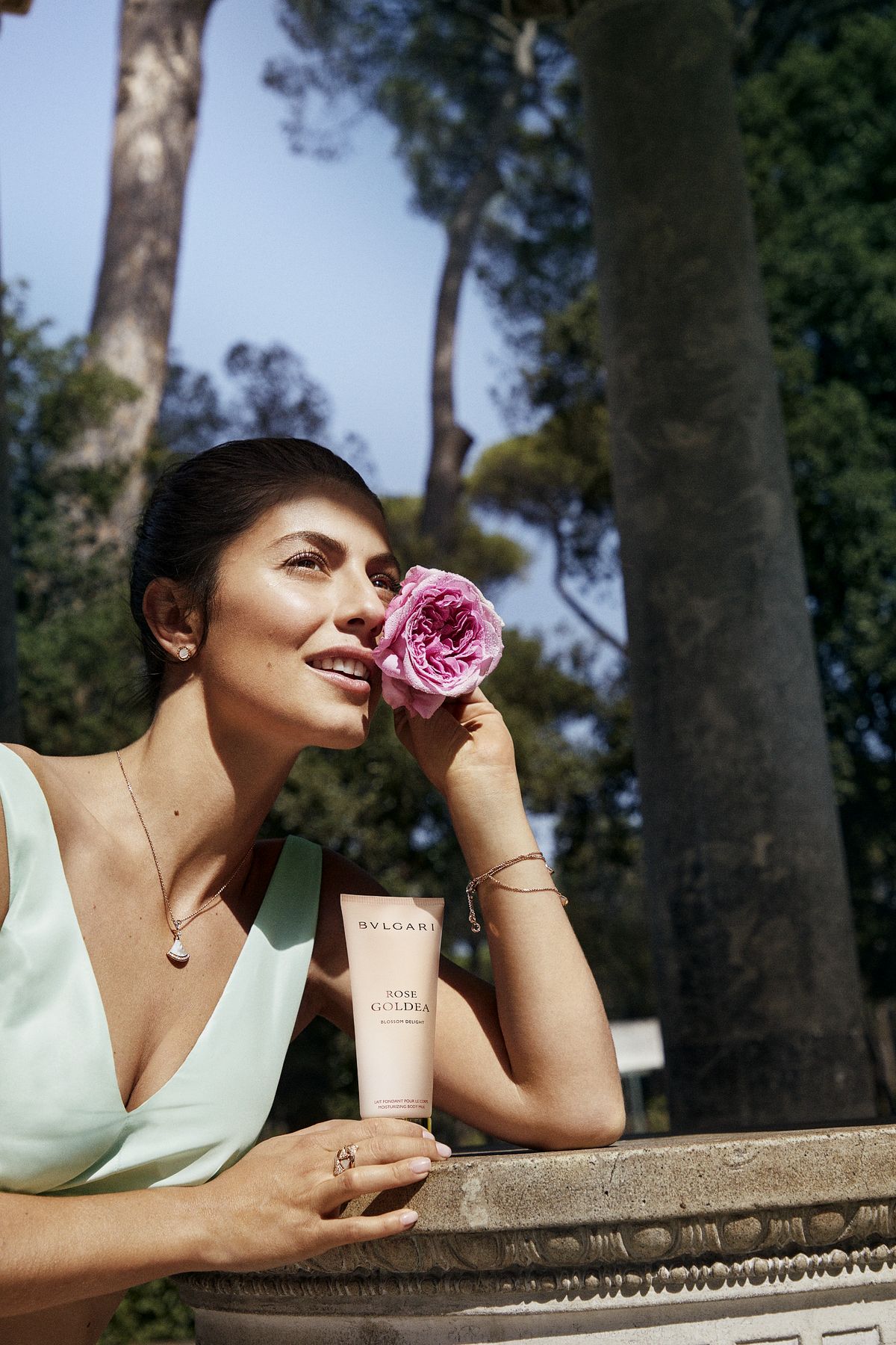 Аромат Bvlgari Rose Goldea Blossom Delight, фото 3 Аромат раскрывающегося бутона розы в новинке Bvlgari Rose Goldea Blossom Delight, фото 3