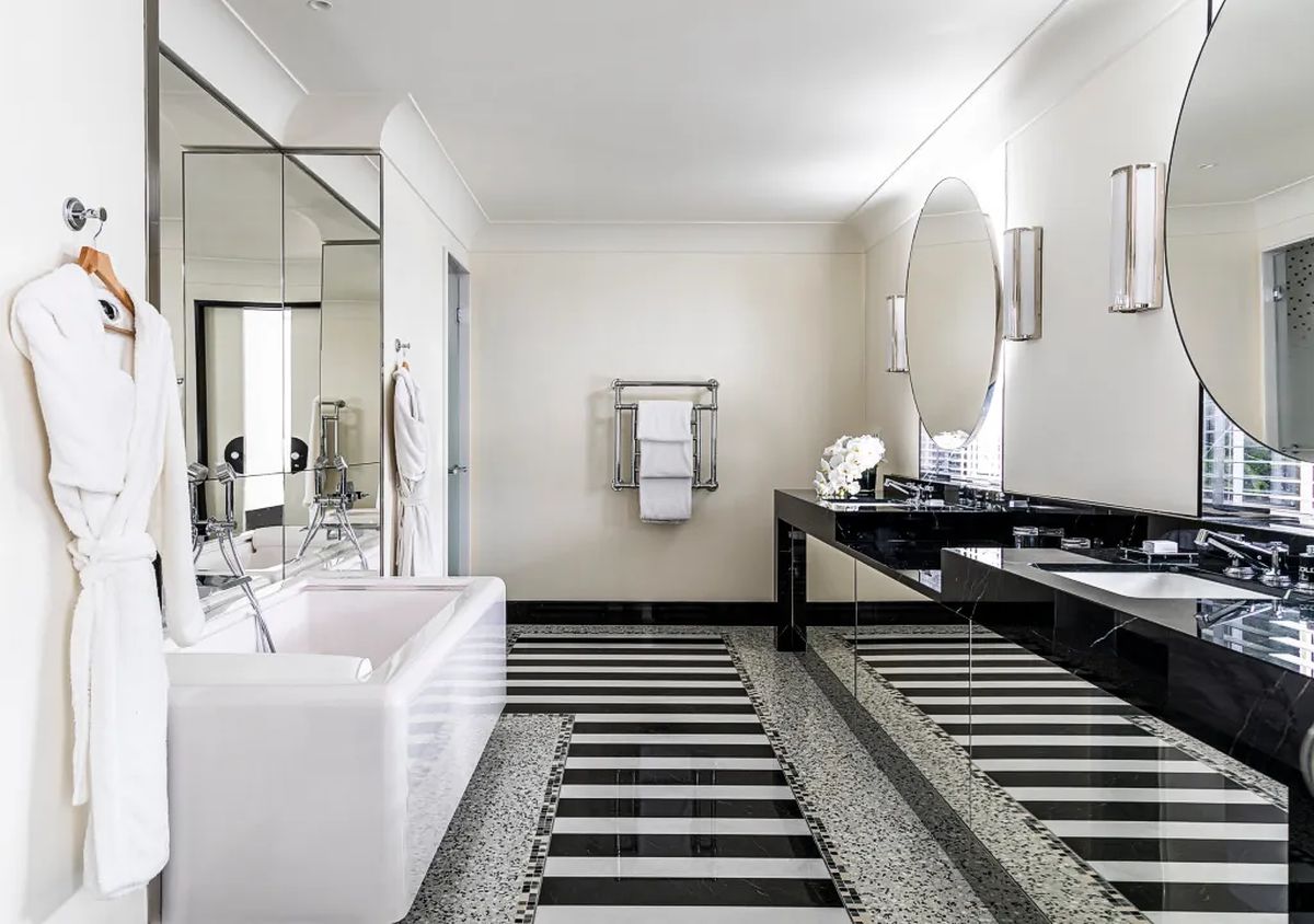 L’Hôtel Martinez, апартаменты Isabelle Huppert и Thierry Frémeaux, Канны, Франция, фото 14 L’Hôtel Martinez, апартаменты Isabelle Huppert и Thierry Frémeaux, Канны, Франция, фото 14