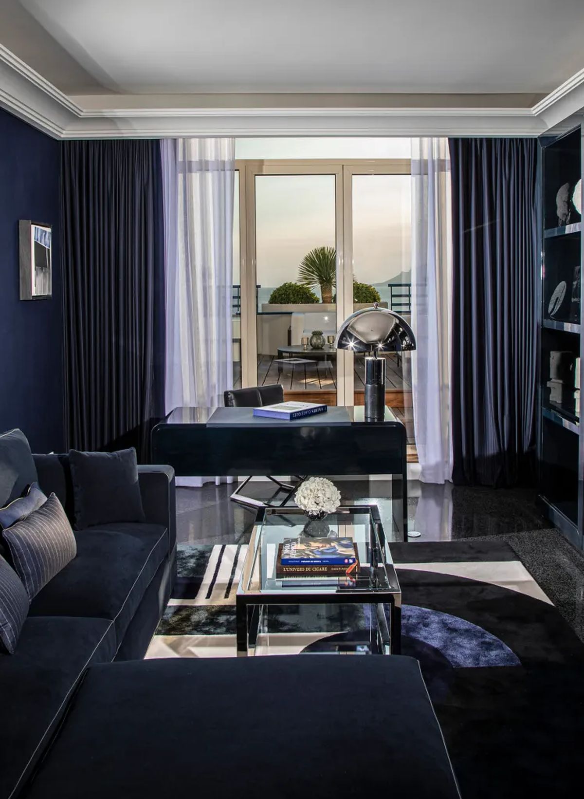 L’Hôtel Martinez, апартаменты Isabelle Huppert и Thierry Frémeaux, Канны, Франция, фото 5 L’Hôtel Martinez, апартаменты Isabelle Huppert и Thierry Frémeaux, Канны, Франция, фото 5