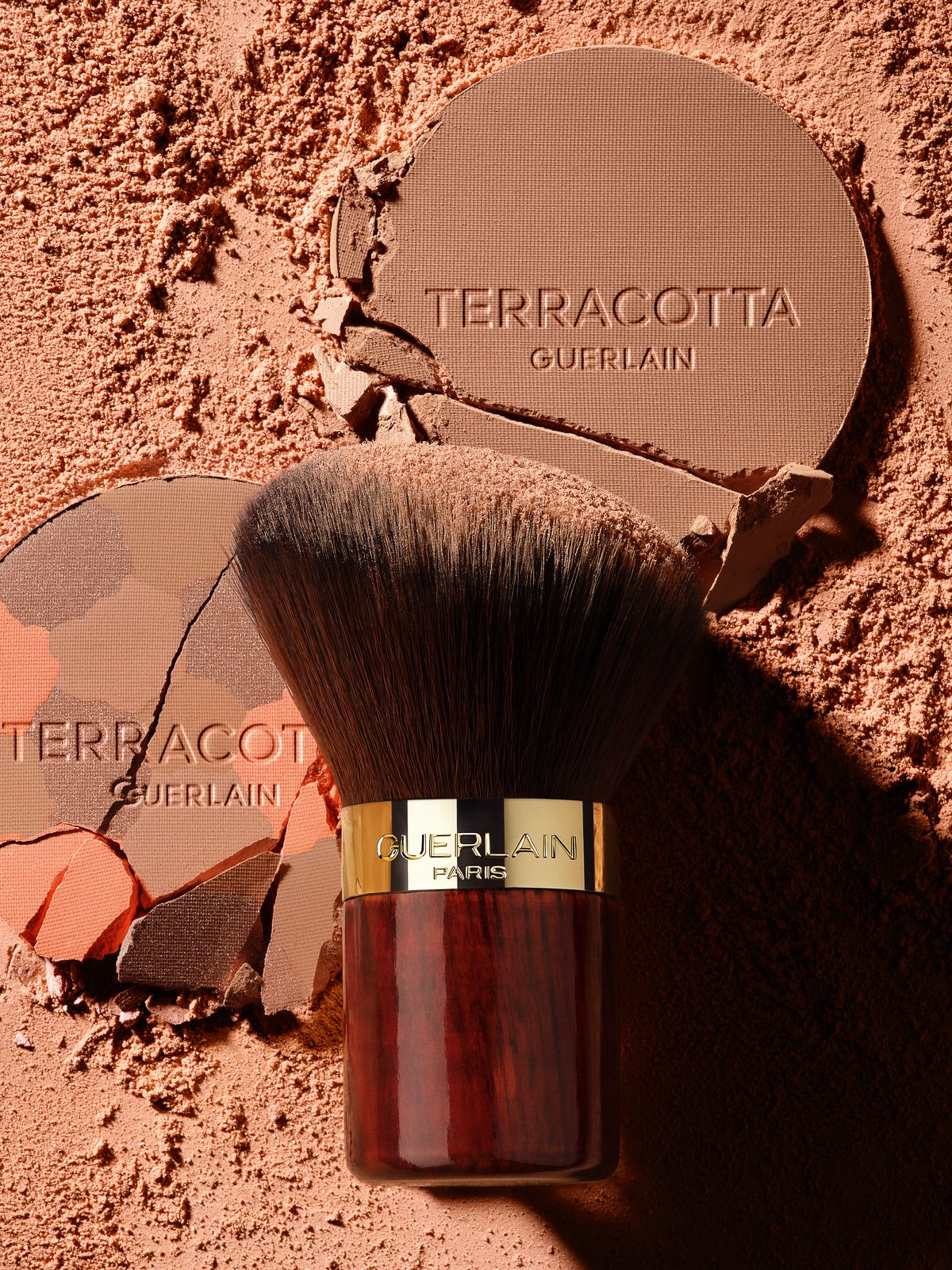 Сара Сампайо представила пудру Terracotta 2022, фото 3 Сара Сампайо стала новым лицом Guerlain и представила пудру Terracotta 2022, фото 3