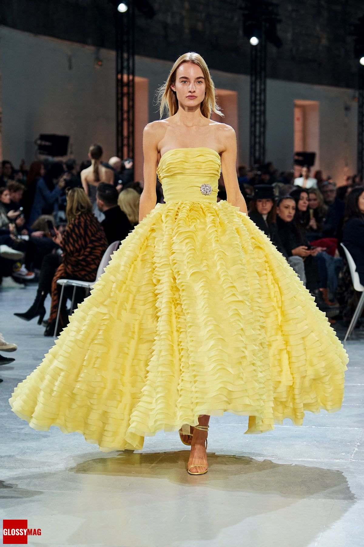 шоу Alexandre Vauthier Spring 2020 Haute Couture Alexandre Vauthier Spring 2020 Haute Couture