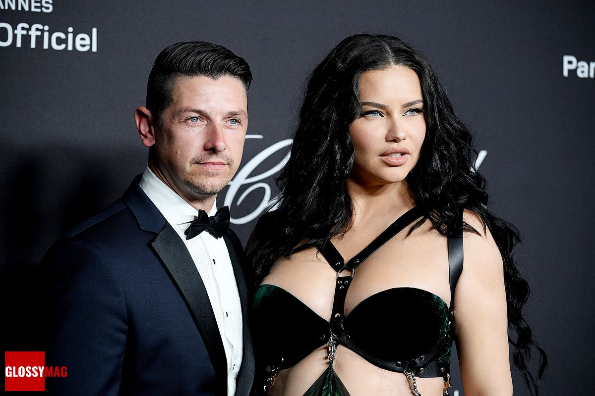 Андре Леммерс и Адриана Лима на гала-ужине в честь 25-летия партнерства Chopard и Каннского кинофестиваля, 21 мая 2022 г. Андре Леммерс и Адриана Лима на гала-ужине в честь 25-летия партнерства Chopard и Каннского кинофестиваля