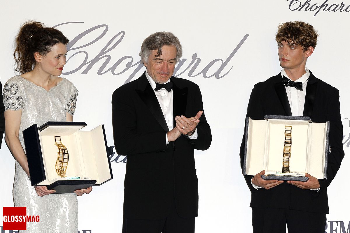 На фото: Астрид Берже-Фрисби, Роберт Де Ниро и Нильс Шнайдер на Trophée Chopard На фото: Астрид Берже-Фрисби, Роберт Де Ниро и Нильс Шнайдер