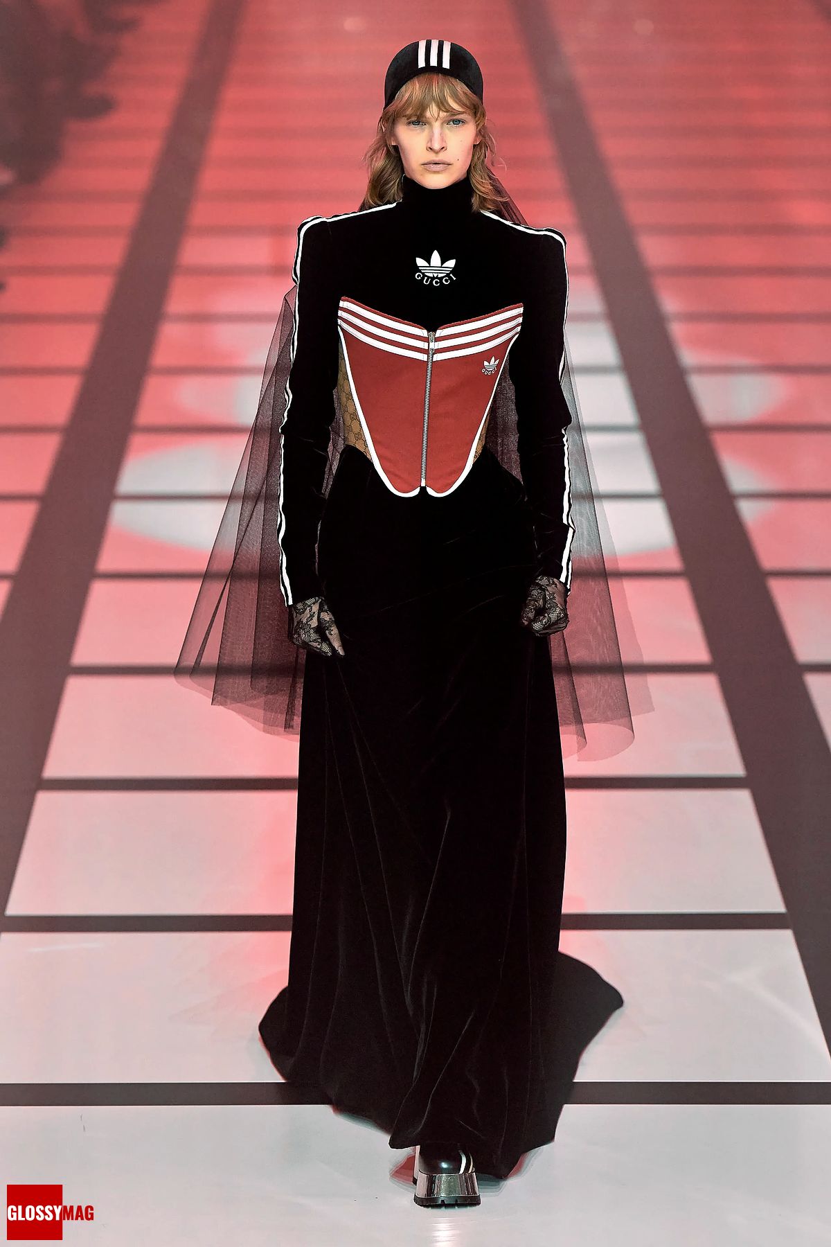 Gucci Fall 2022, фото 2 Шоу Gucci Fall 2022, фото 2