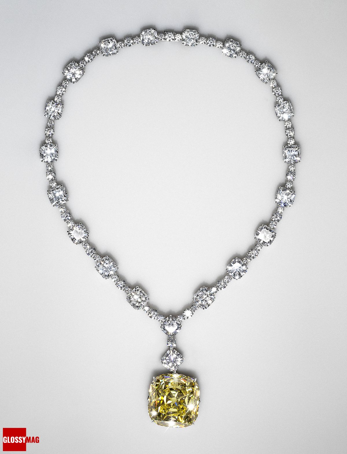 100-каратное бриллиантовое колье к 175-летию Дома Tiffany & Co. 100-каратное бриллиантовое колье, изготовленное в 2012 году к 175-летию Дома Tiffany & Co.