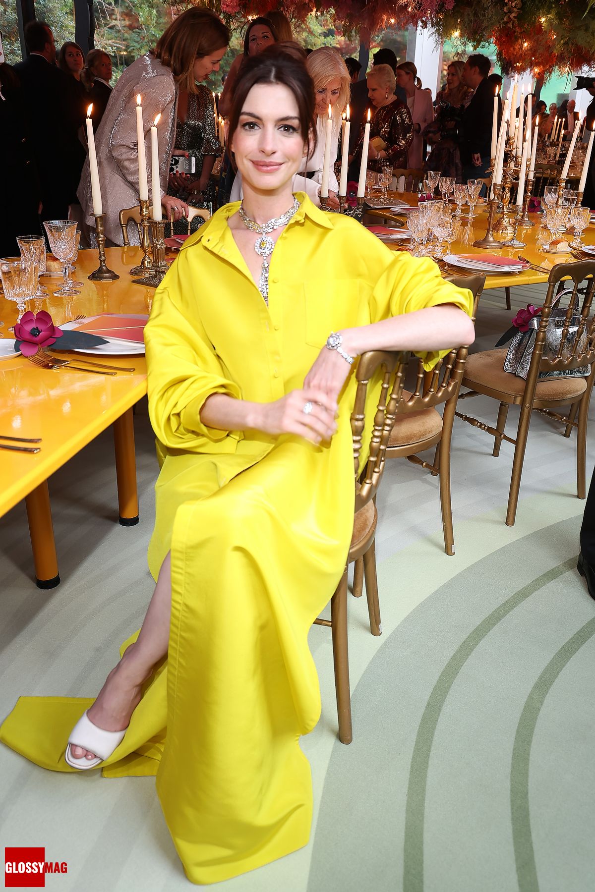 Энн Хэтэуэй на презентации Bvlgari Eden The Garden of Wonders в Париже, 6 июня 2022 г.
