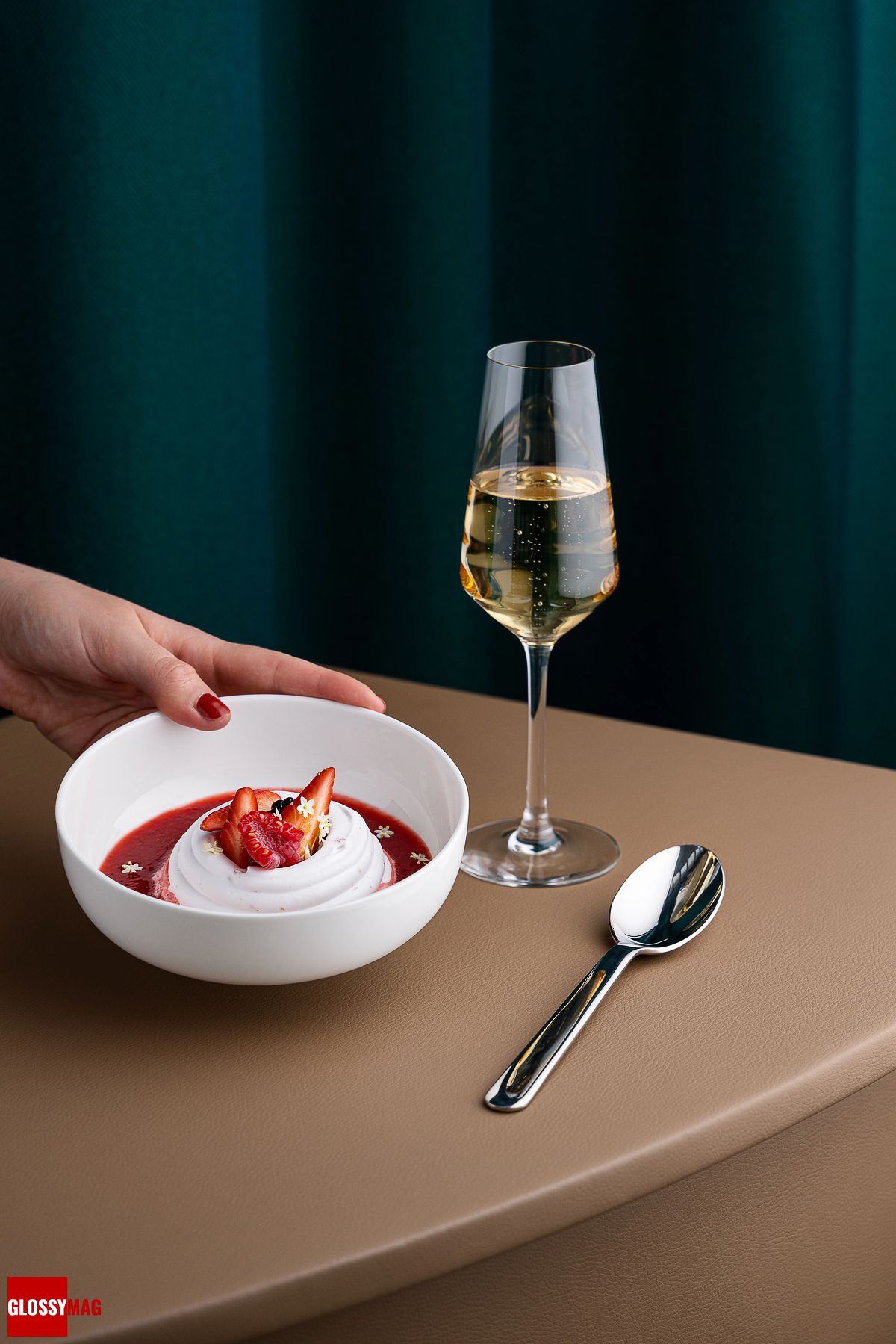 Пространство Madame Brasserie мишленовского шефа Тьерри Маркса, фото 1 На Эйфелевой башне открывается Madame Brasserie мишленовского шефа Тьерри Маркса, фото 1