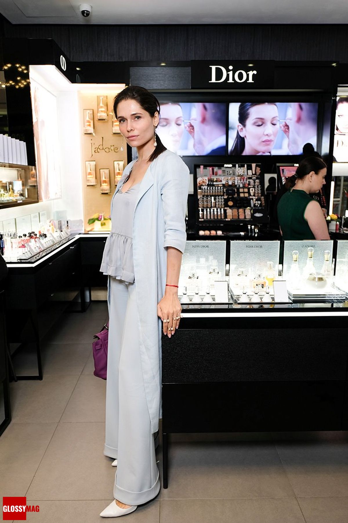 Полина Аскери в корнере Dior на закрытом мероприятии Beauty CHOICE в Rivoli Perfumery в ТГ Модный сезон Полина Аскери в корнере Dior на закрытом мероприятии Beauty CHOICE в Rivoli Perfumery в ТГ Модный сезон, 28 июня 2017 г.
