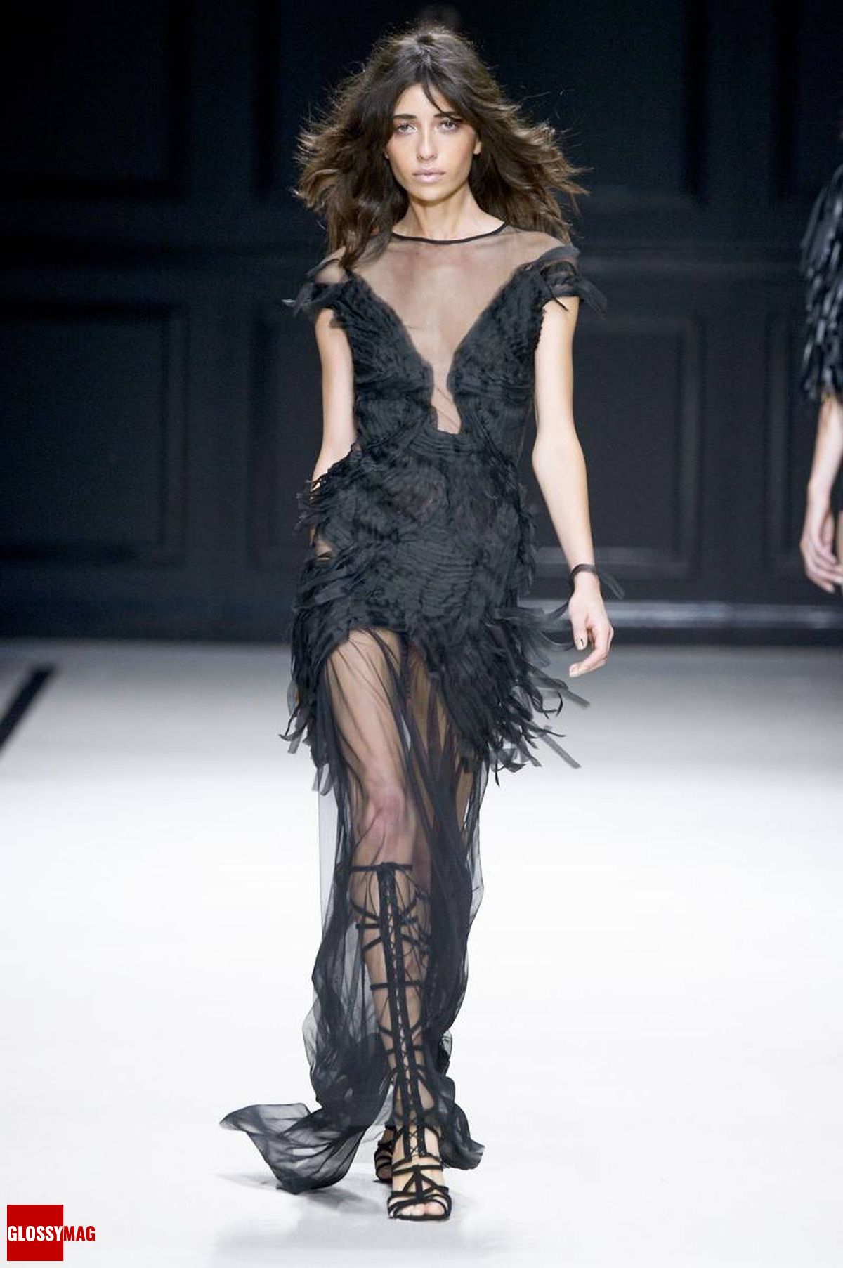 Шоу Elisabetta Franchi сезона весна-лето 2016, фото 4 Шоу Elisabetta Franchi весна-лето 2016, фото 4