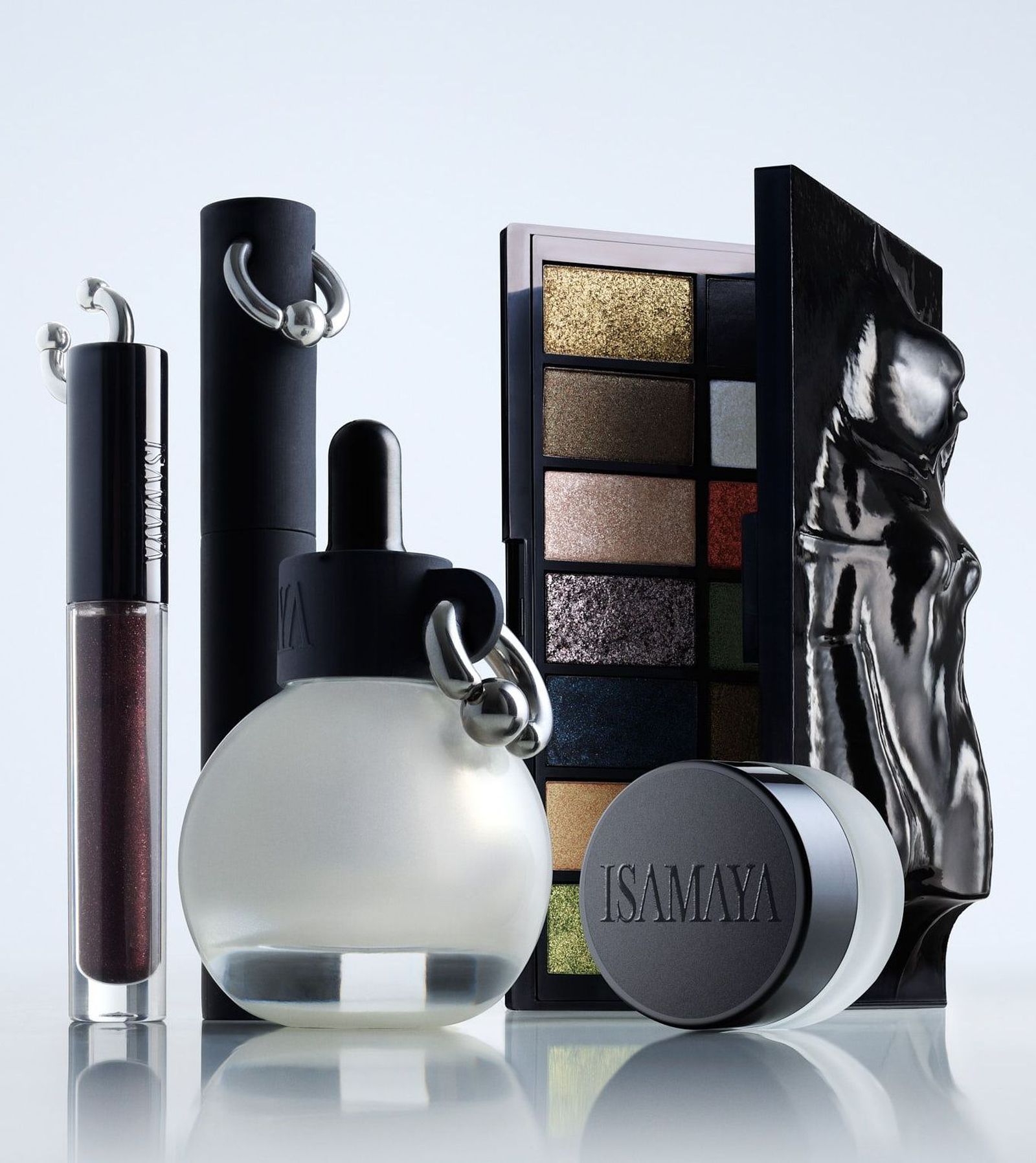 премьерная коллекция макияжа от Исамайи Френч, фото 1 Isamaya Beauty: премьерная коллекция макияжа от Исамайи Френч, фото 1