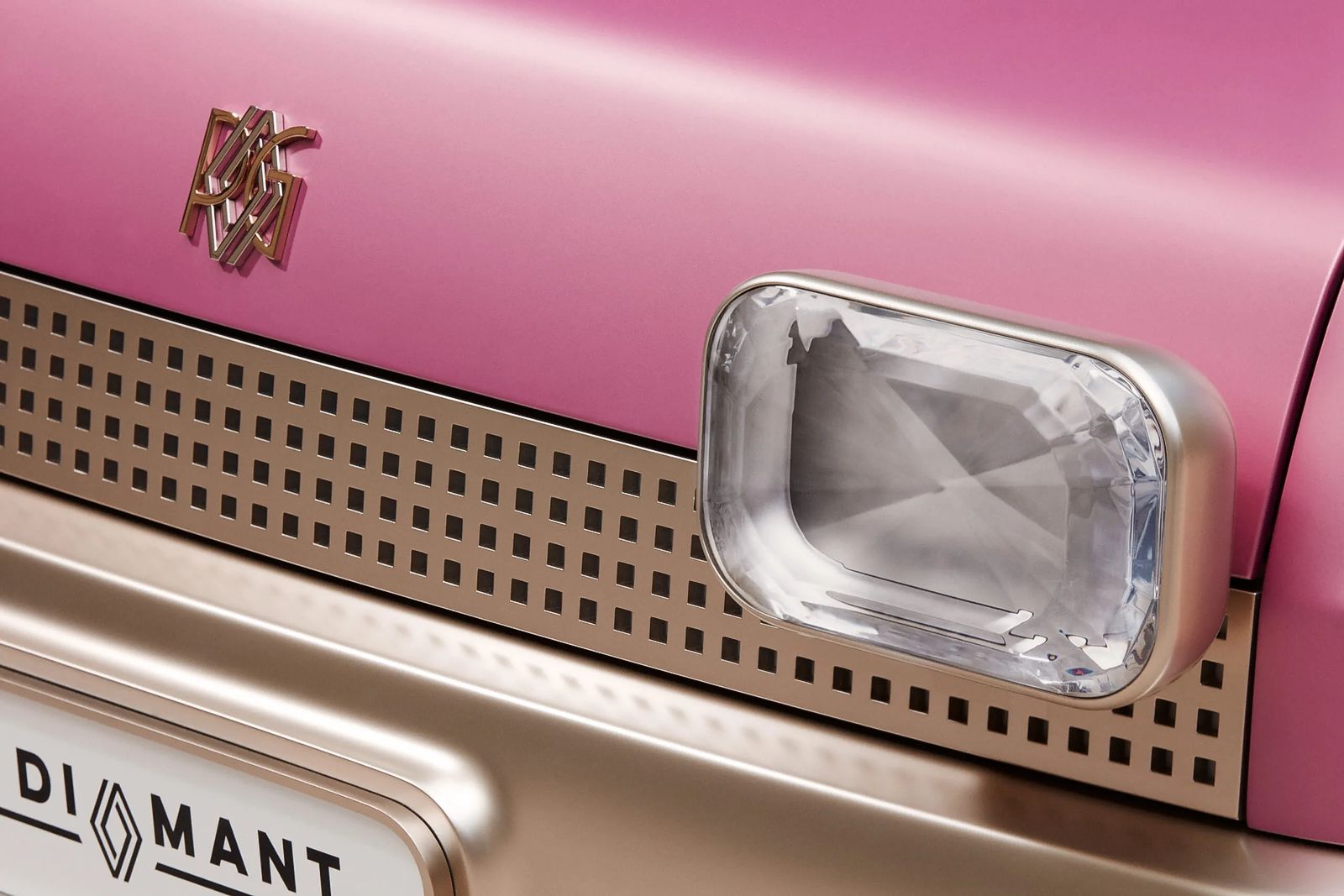 Электромобиль Renault 5 Diamant создан Пьером Гоналоном, фото 8 Электромобиль Renault 5 Diamant, фото 8