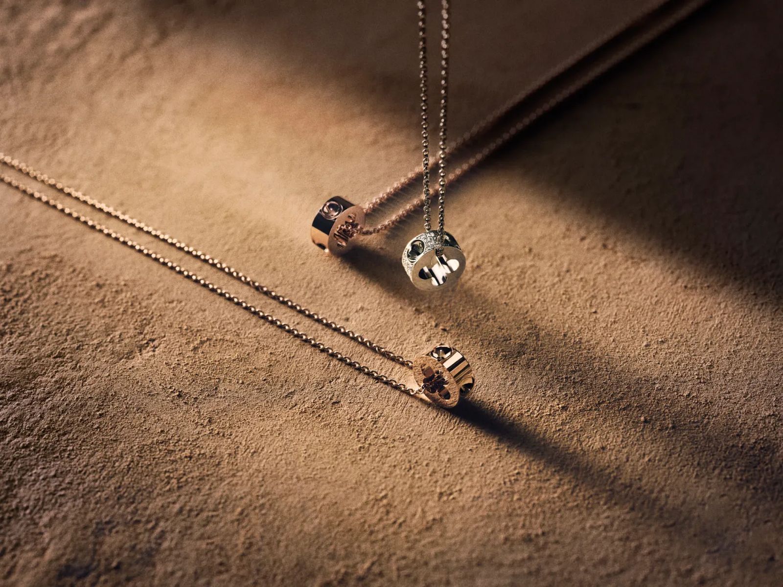 Новинки коллекции украшений Empreinte от Louis Vuitton 2022 года, фото 2 Empreinte Louis Vuitton 2022, фото 2