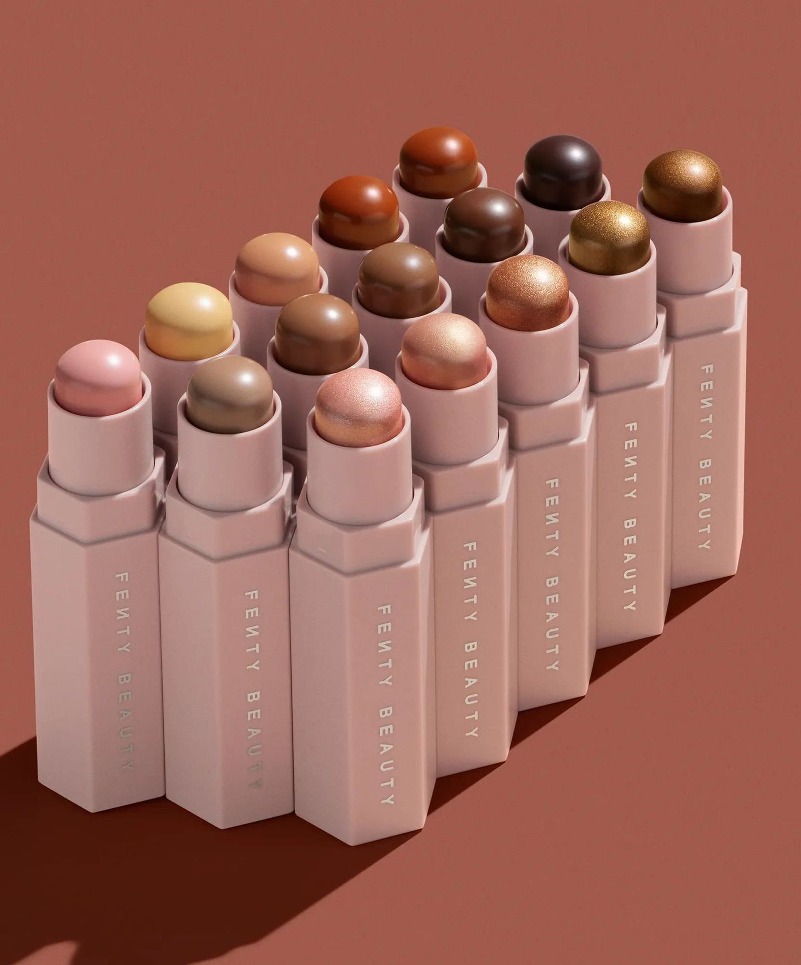 Коллекция стиков Match Stix от Fenty Beauty для контурирования, коррекции и сияния, фото 1 Коллекция стиков Match Stix от Fenty Beauty, фото 1