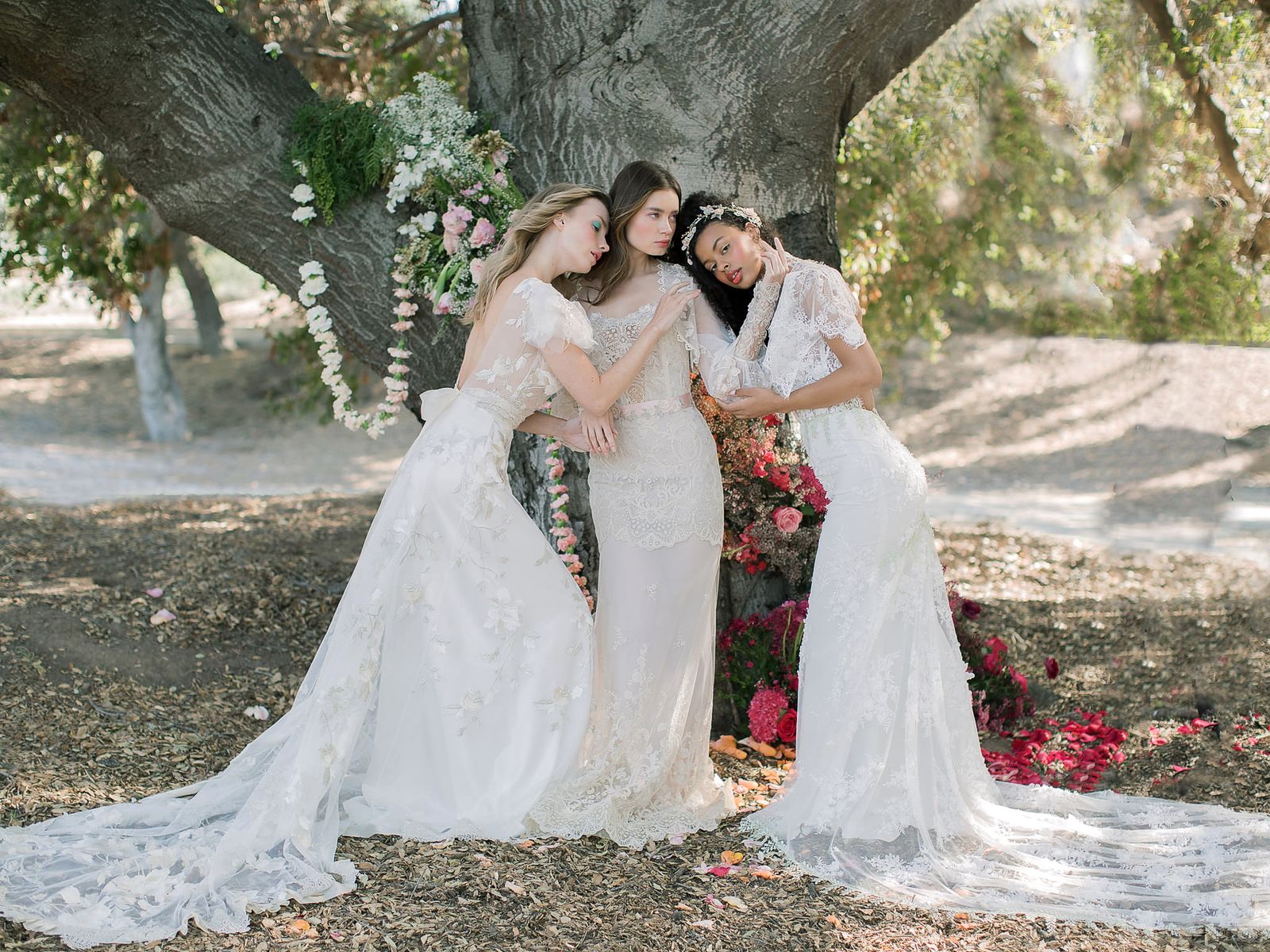 Лукбук бренда Claire Pettibone 2022 Лукбук Claire Pettibone 2022
