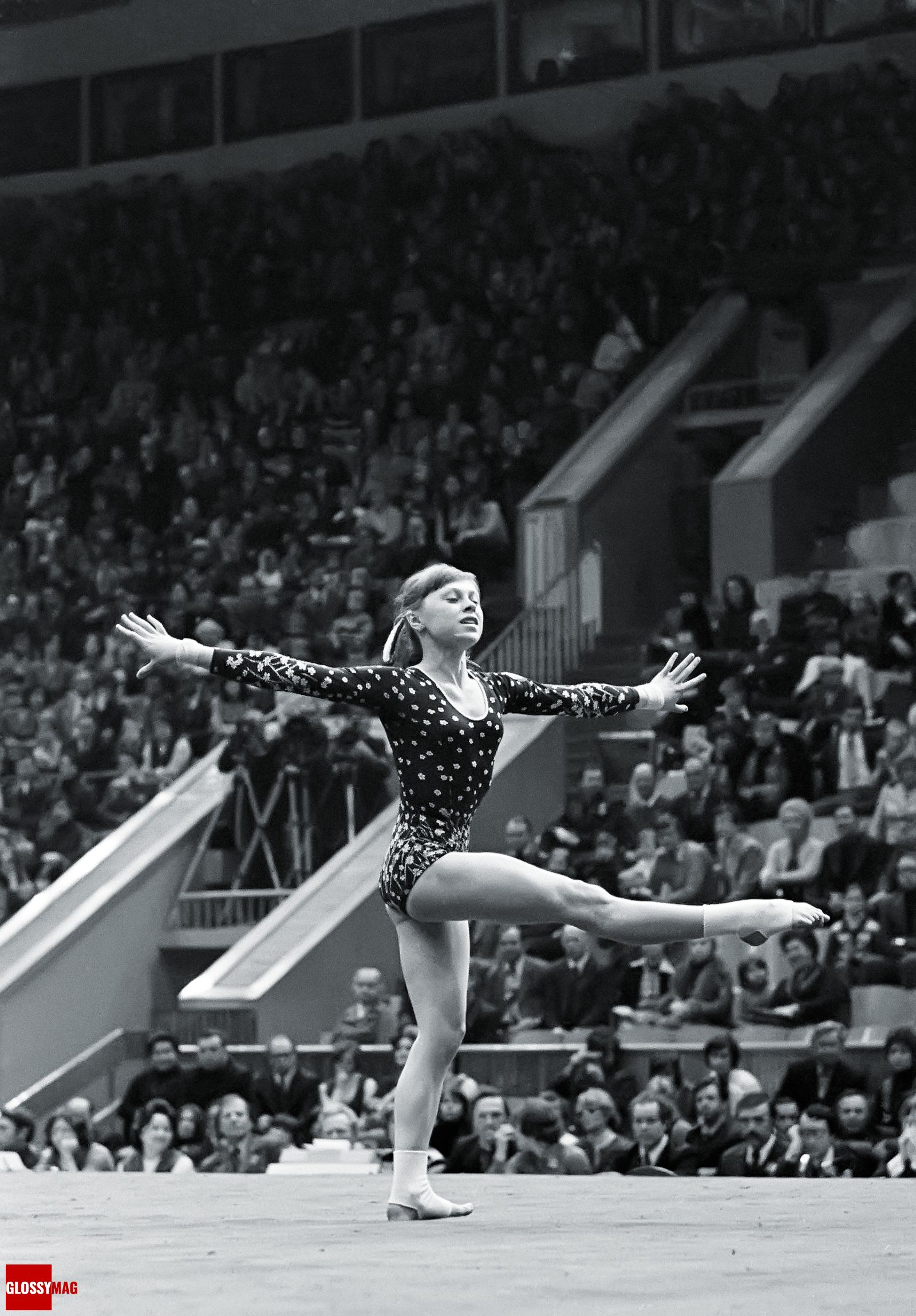 Елена Мухина (Elena Mukhina), род. 1960