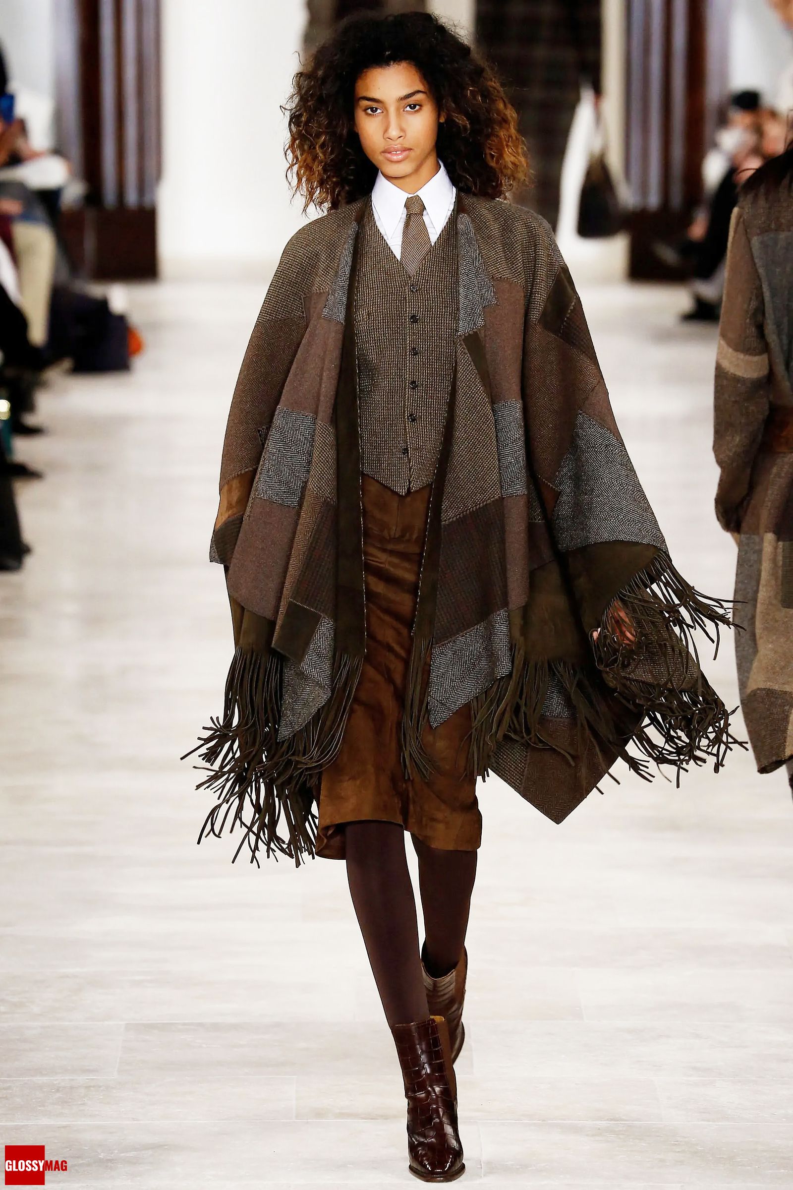 Шоу Ralph Lauren Fall 2016 Имаан Хаммам на шоу Ralph Lauren Fall 2016