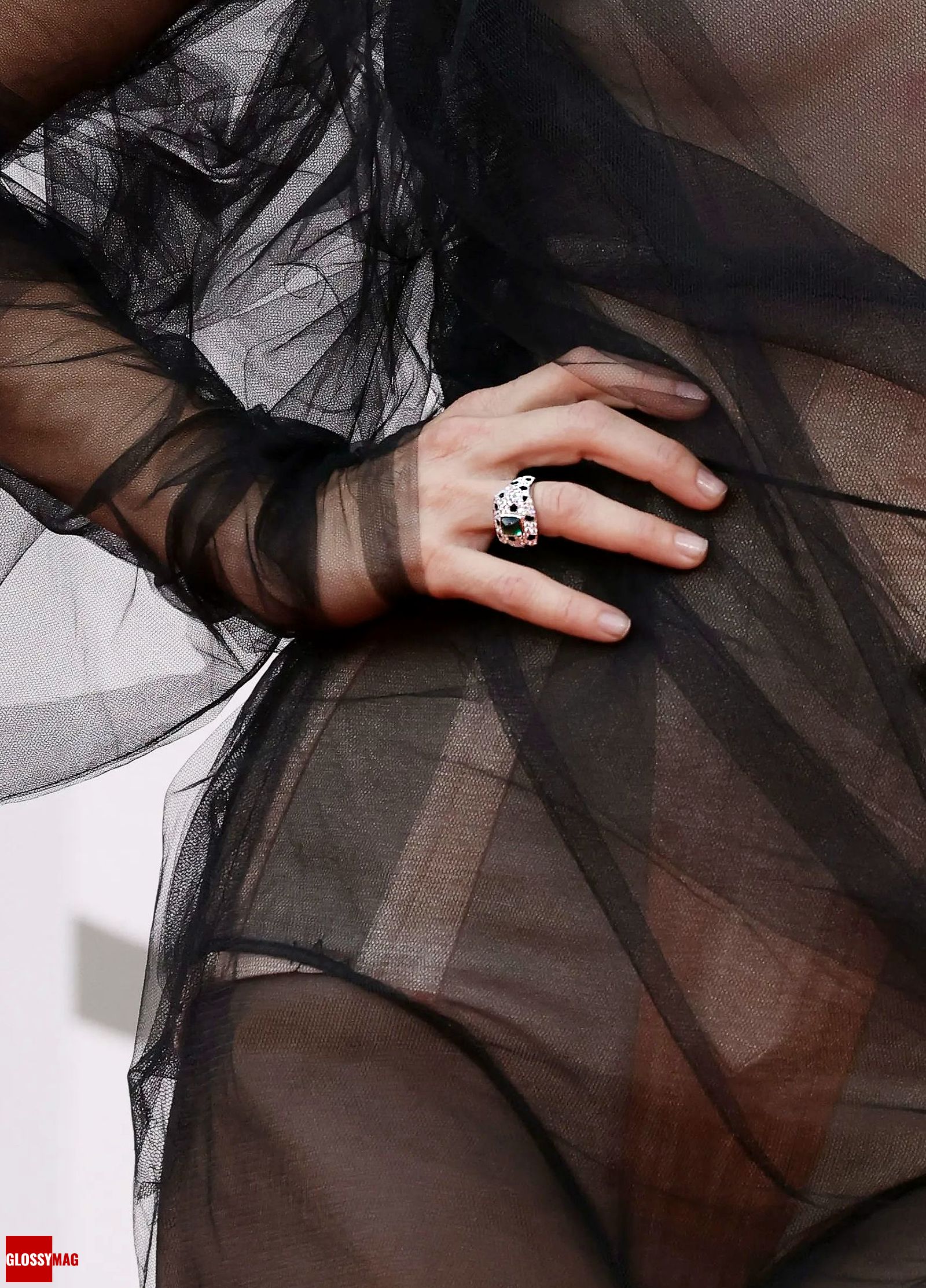 Мариякарла Босконо в платье от Jean Paul Gaultier, туфлях-лодочках Jimmy Choo и украшениях Cartier на 79-м Венецианском кинофестивале, 31 августа 2022 г., фото 9
