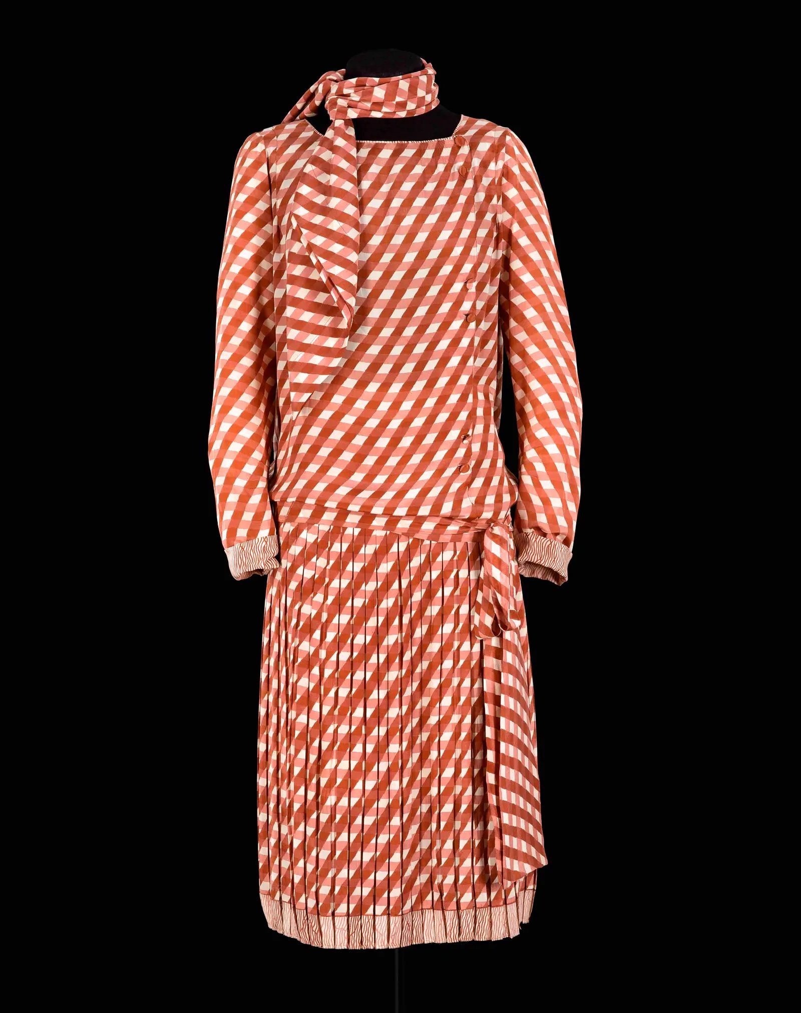 Платье Chanel, 1926-28 годы Платье Chanel, 1926-28 гг.