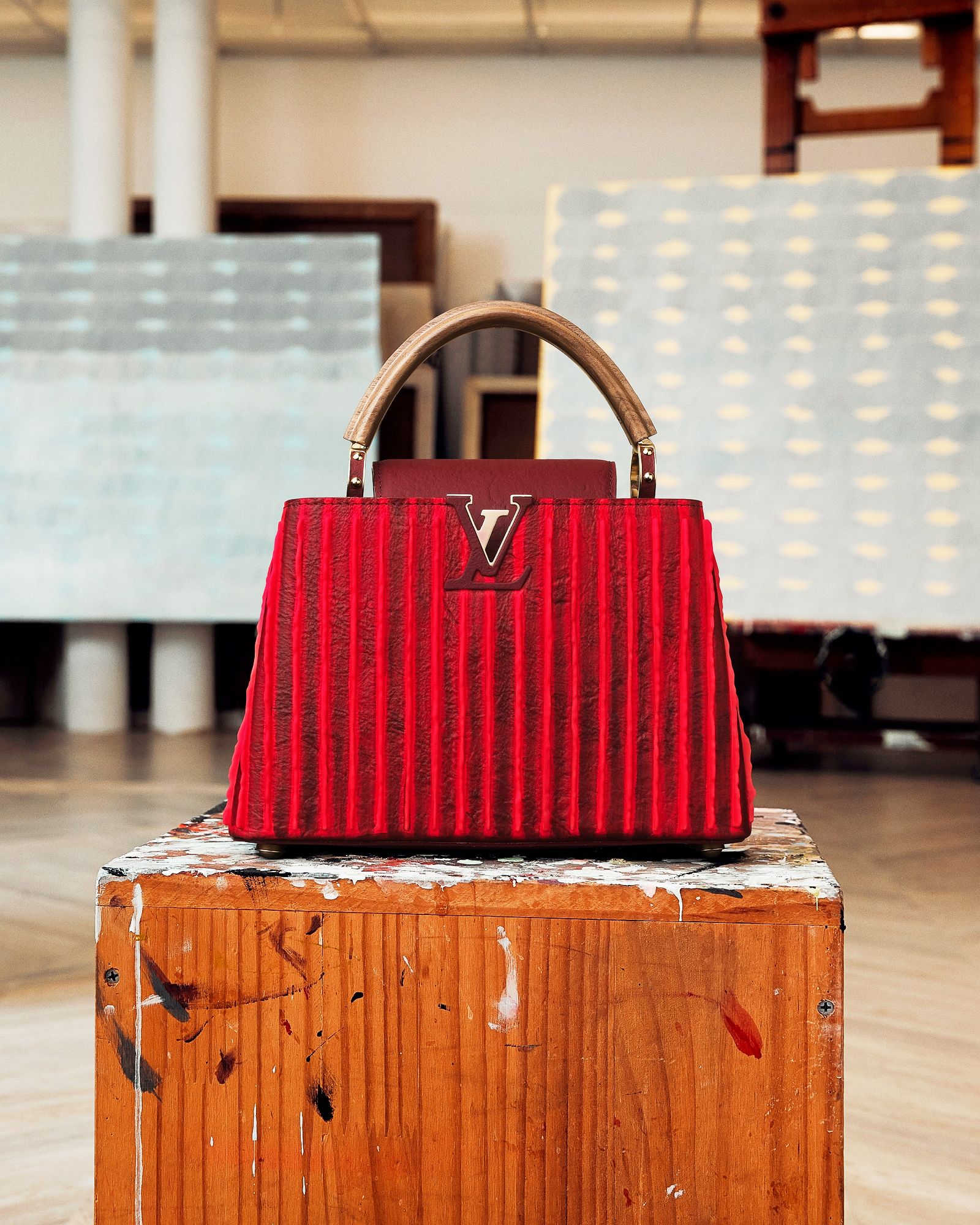 Сумка Louis Vuitton Пака Со-Бо Сумка Louis Vuitton Capucines Пака Со-Бо