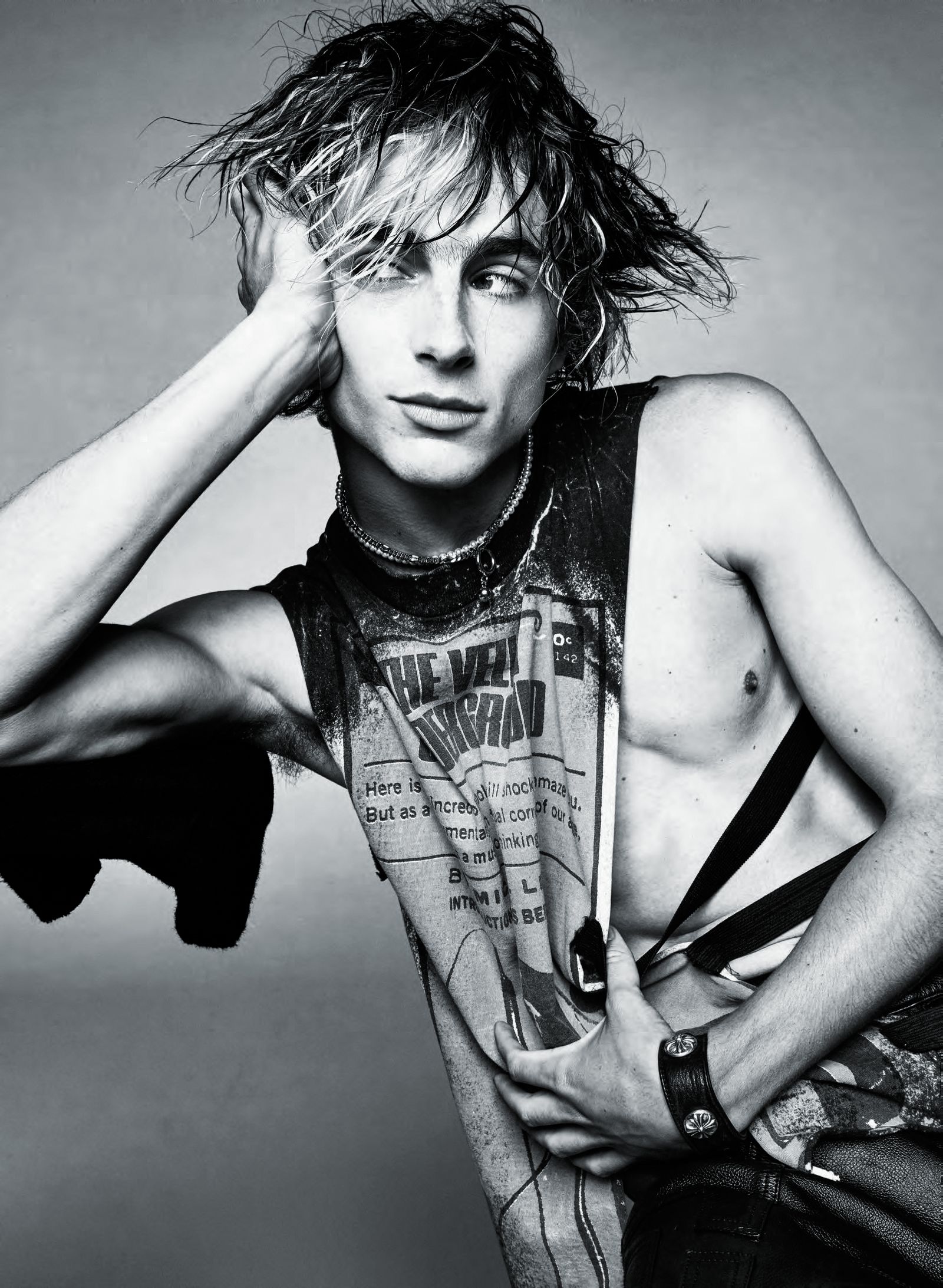 Тимоти Шаламе перед объективом Стивена Мейзеля для британского Vogue, фото 14 Тимоти Шаламе для Vogue UK, октябрь 2022, фото 14