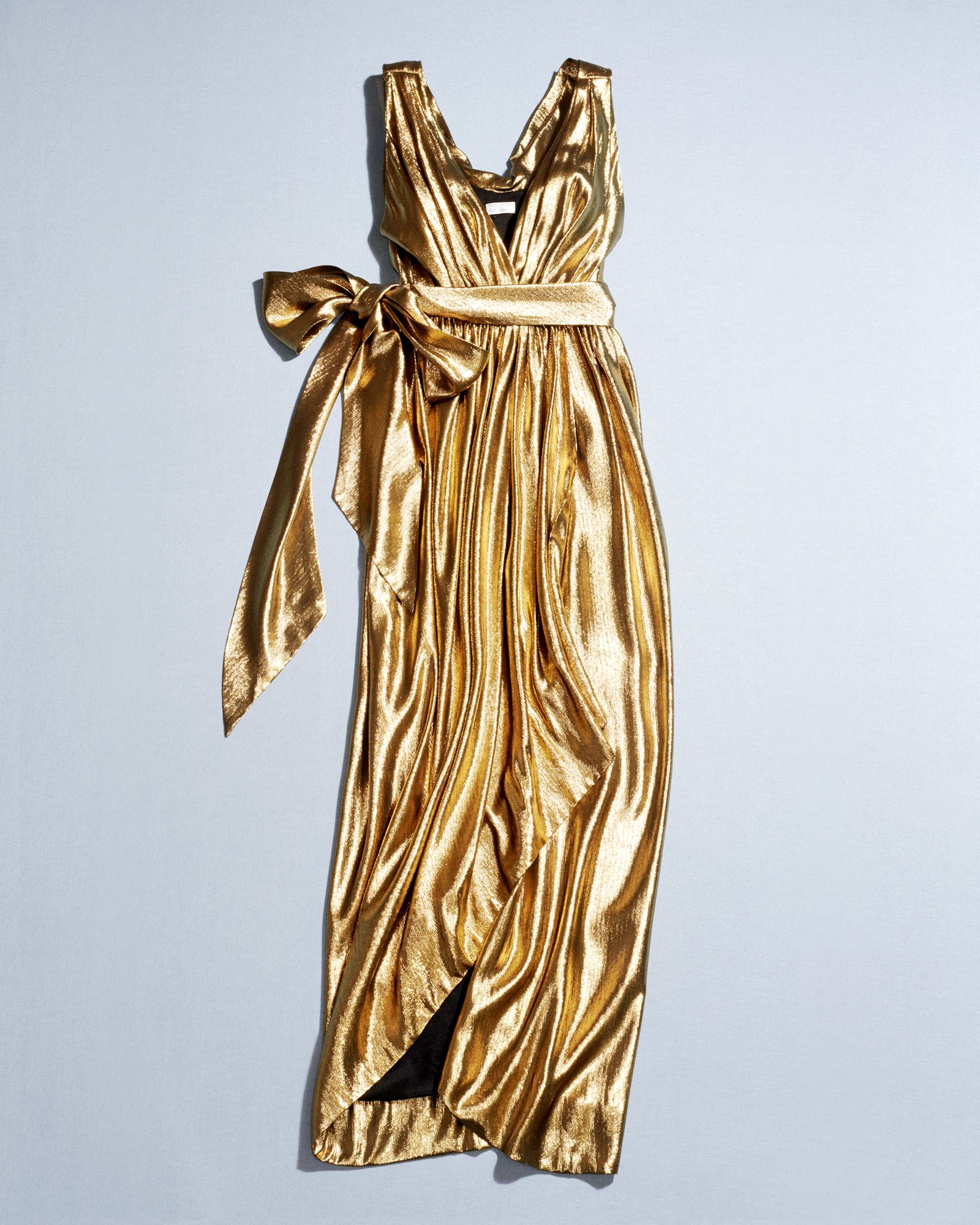 Золотое платье из коллекции Yves Saint Laurent Haute Couture Золотое платье из коллекции Yves Saint Laurent Haute Couture весна-лето 1995