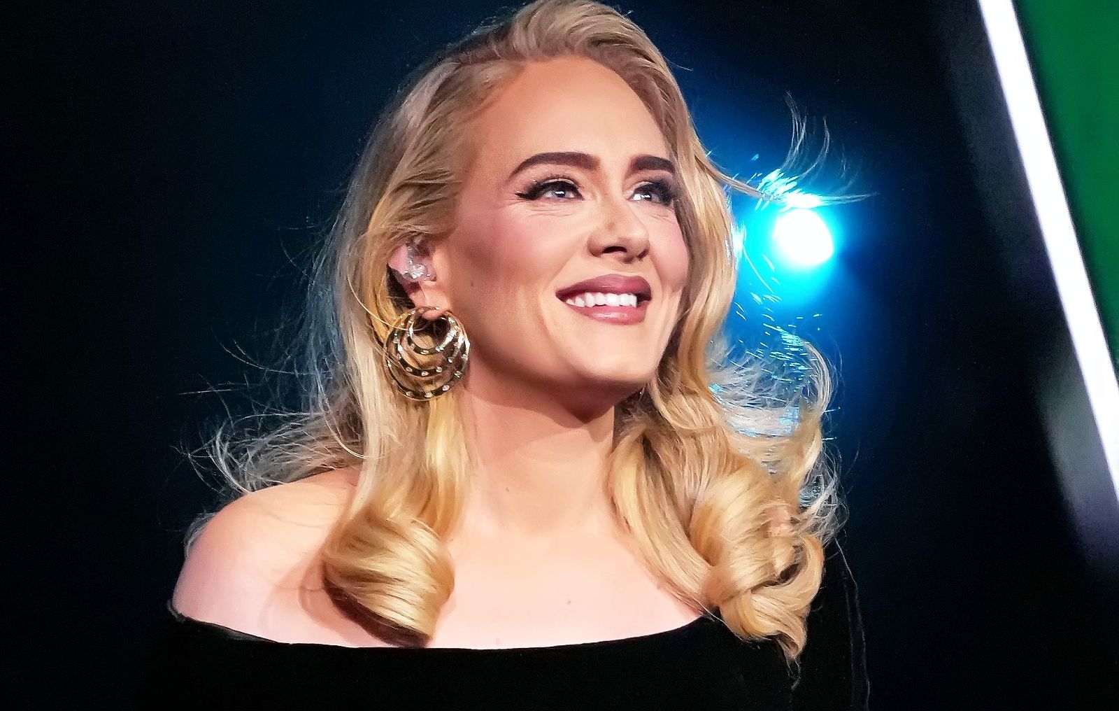 Адель на открытии шоу «Weekends with Adele» в Лас-Вегасе, фото 1 Адель на открытии шоу «Weekends with Adele» в Лас-Вегасе, 18 ноября 2022 г., фото 1