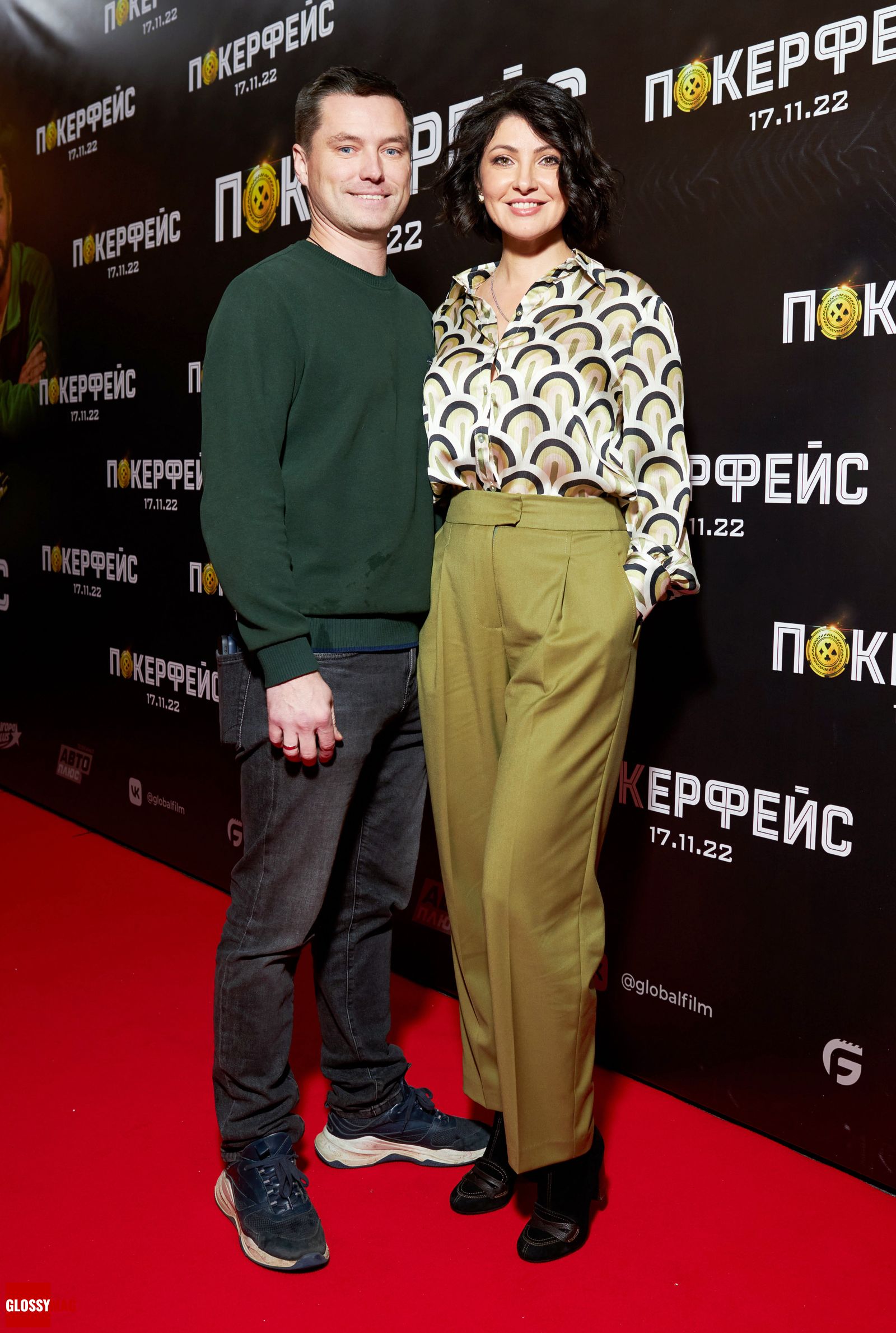 Анастасия Макеева с мужем на премьере триллера «Покерфейс» Рассела Кроу Анастасия Макеева с мужем на российской премьере триллера «Покерфейс» Рассела Кроу