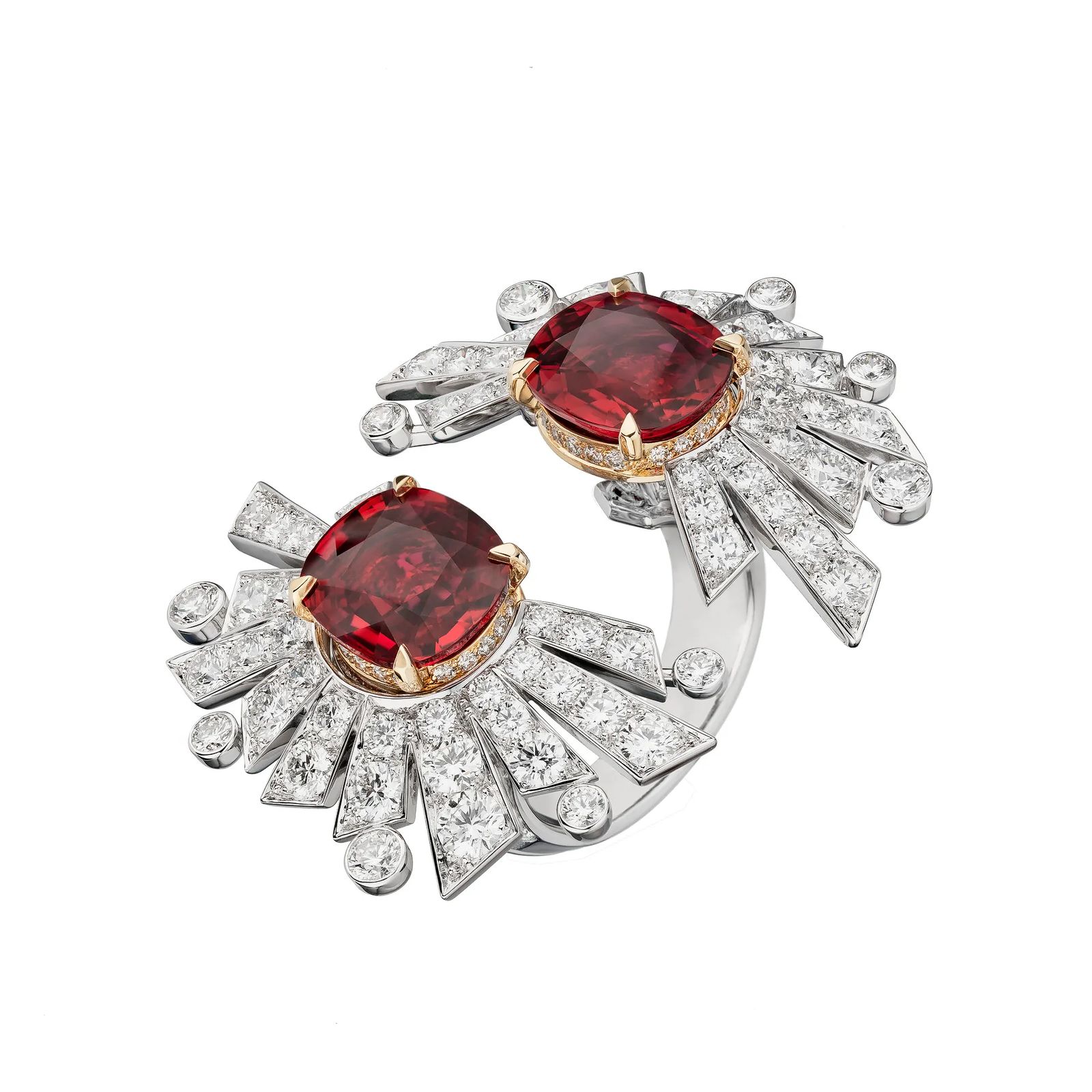 Кольцо Soleil 19 Août «1932» Chanel Кольцо Soleil 19 Août из коллекции «1932» Chanel