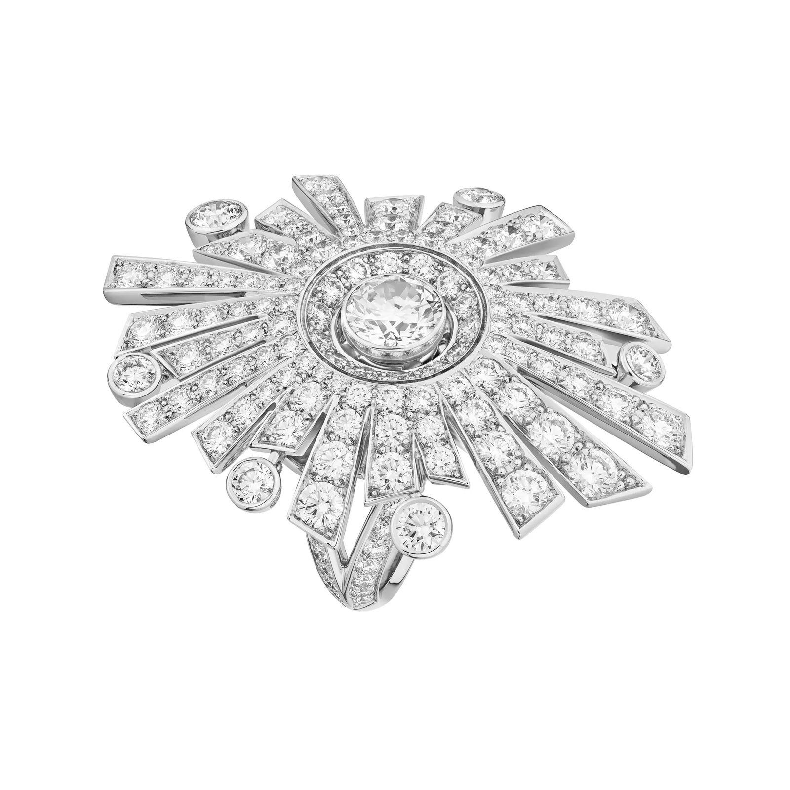 Кольцо Soleil Mademoiselle «1932» Chanel Кольцо Soleil Mademoiselle из коллекции «1932» Chanel