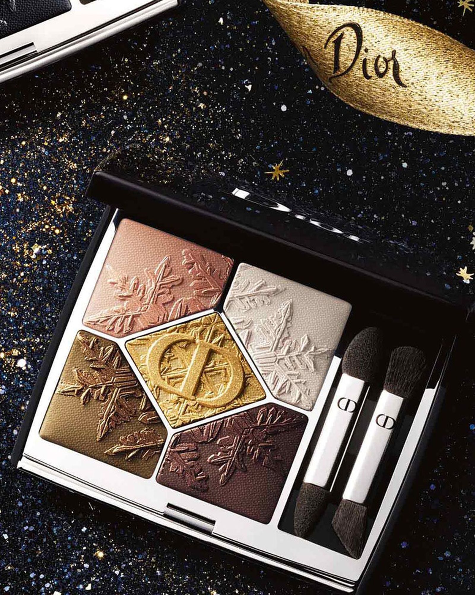 Dior представляет праздничную коллекцию макияжа «Golden Nights» Holiday 2020 Collection, фото 6 Dior «Golden Nights» Holiday 2020 Collection, фото 6