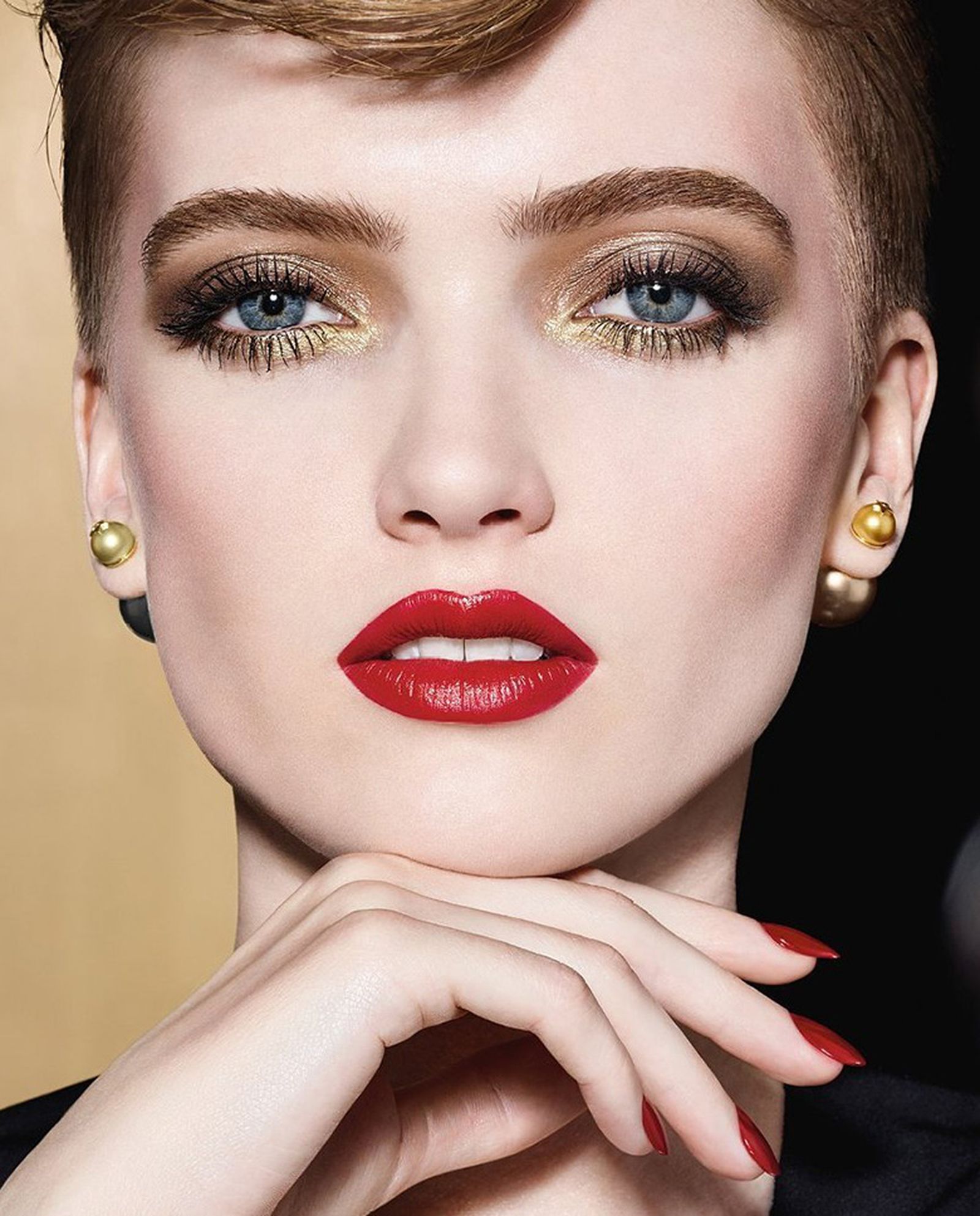 Dior представляет праздничную коллекцию макияжа «Golden Nights» Holiday 2020 Collection, фото 8 Dior «Golden Nights» Holiday 2020 Collection, фото 8