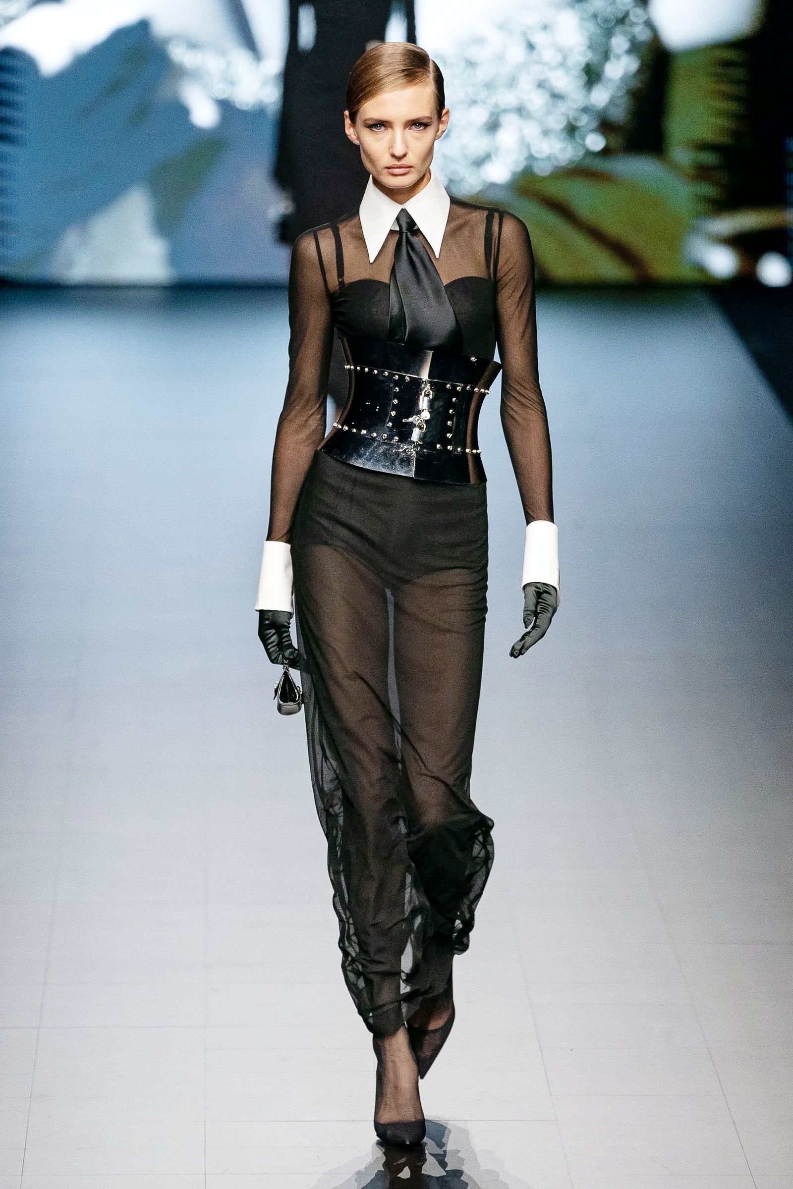 шоу Dolce & Gabbana Spring 2023 Dolce & Gabbana Spring 2023