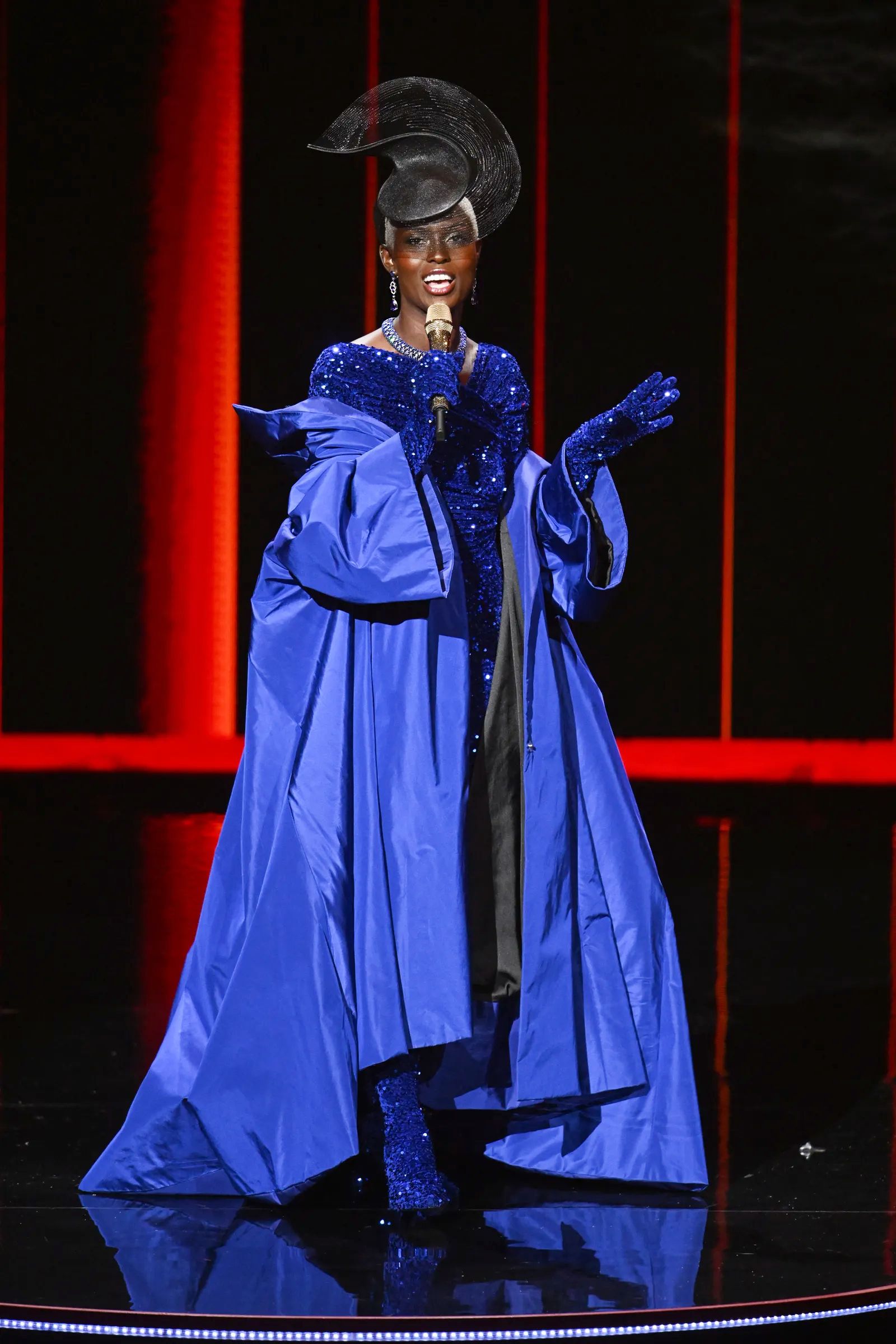 Джоди Тернер-Смит на церемонии вручения премии Fashion Awards 2022 в Лондоне, фото 3 Джоди Тернер-Смит на церемонии вручения премии Fashion Awards 2022 в Лондоне, 5 декабря 2022 г., фото 3