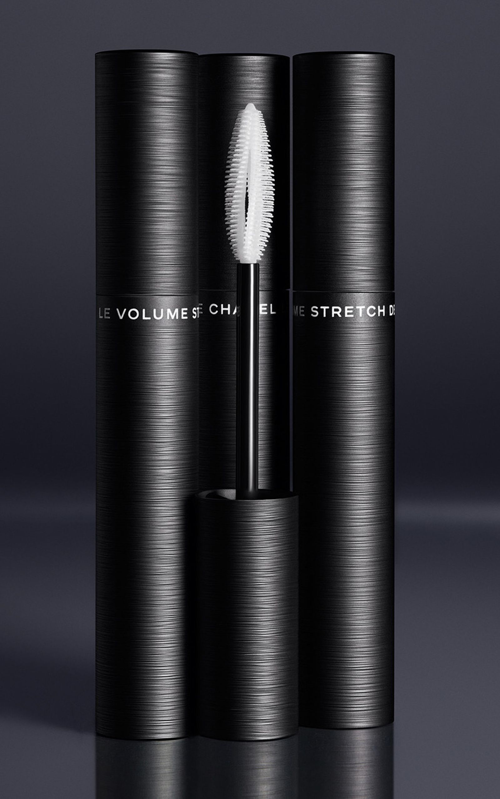 Le Volume Stretch de Chanel: тушь для удлинения и объема ресниц, фото 2 Le Volume Stretch de Chanel: тушь для удлинения и объема ресниц из новой коллекции Eyes 2020, фото 2