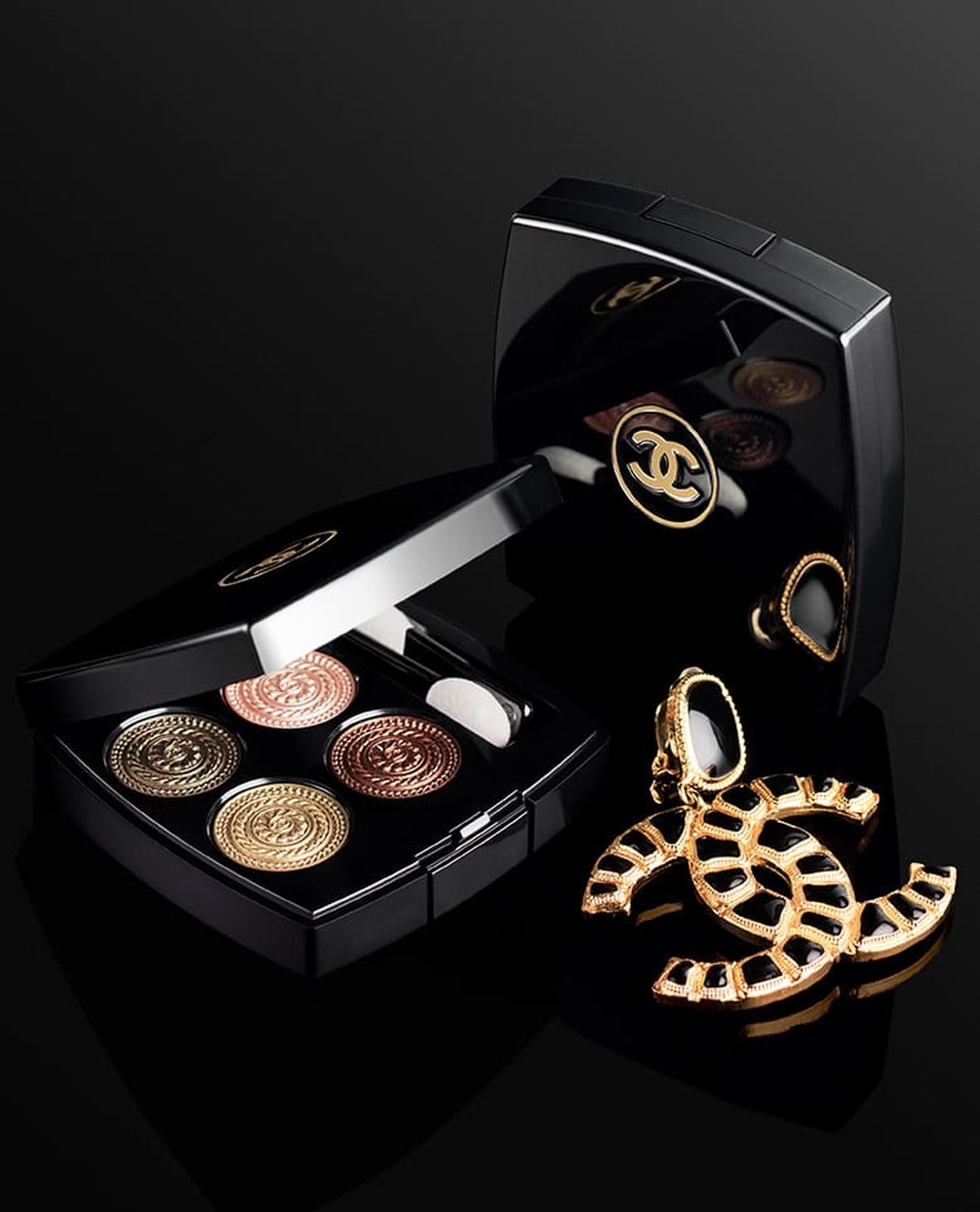 Chanel тени для век Les 4 Ombres, оттенок 342 — Lumière Et Opulence Chanel, четырехцветные тени для век Les 4 Ombres, оттенок 342 — Lumière Et Opulence