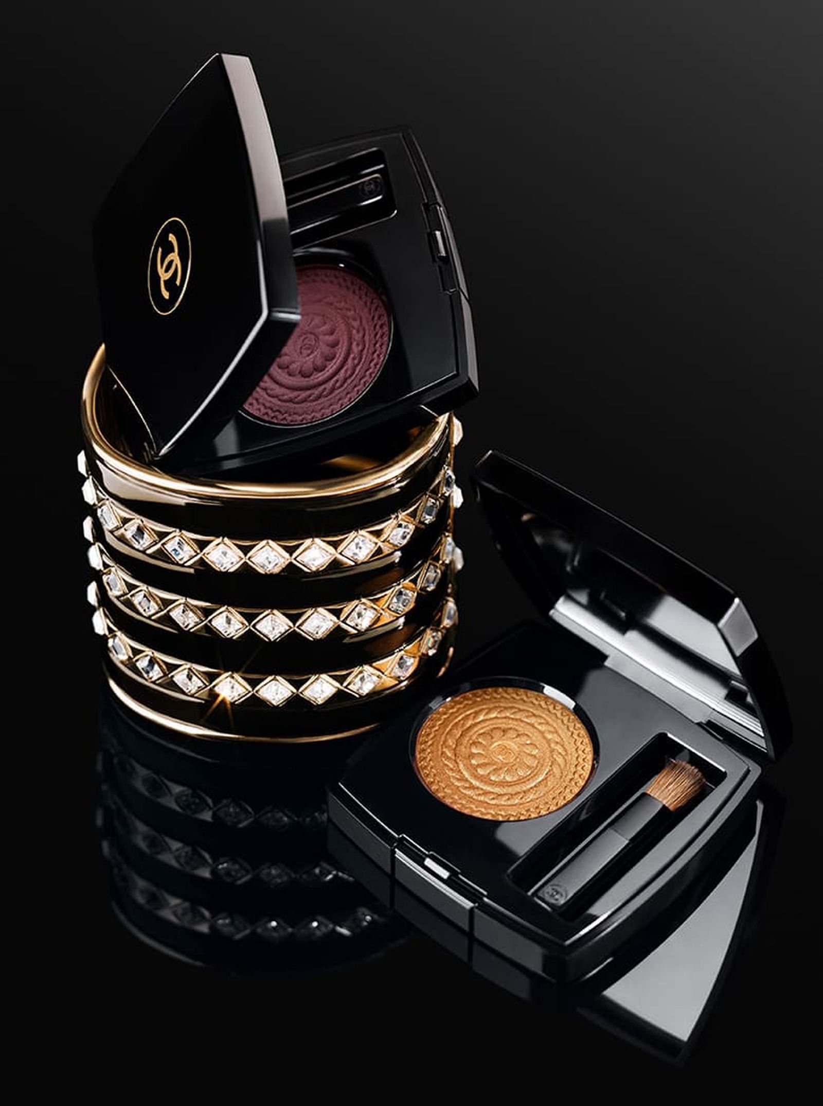 Chanel, кремово-пудровые тени для век Ombre Première Chanel, кремово-пудровые тени для век Ombre Première, оттенки: 58 — Pourpre Brun; 56 — Grandeur