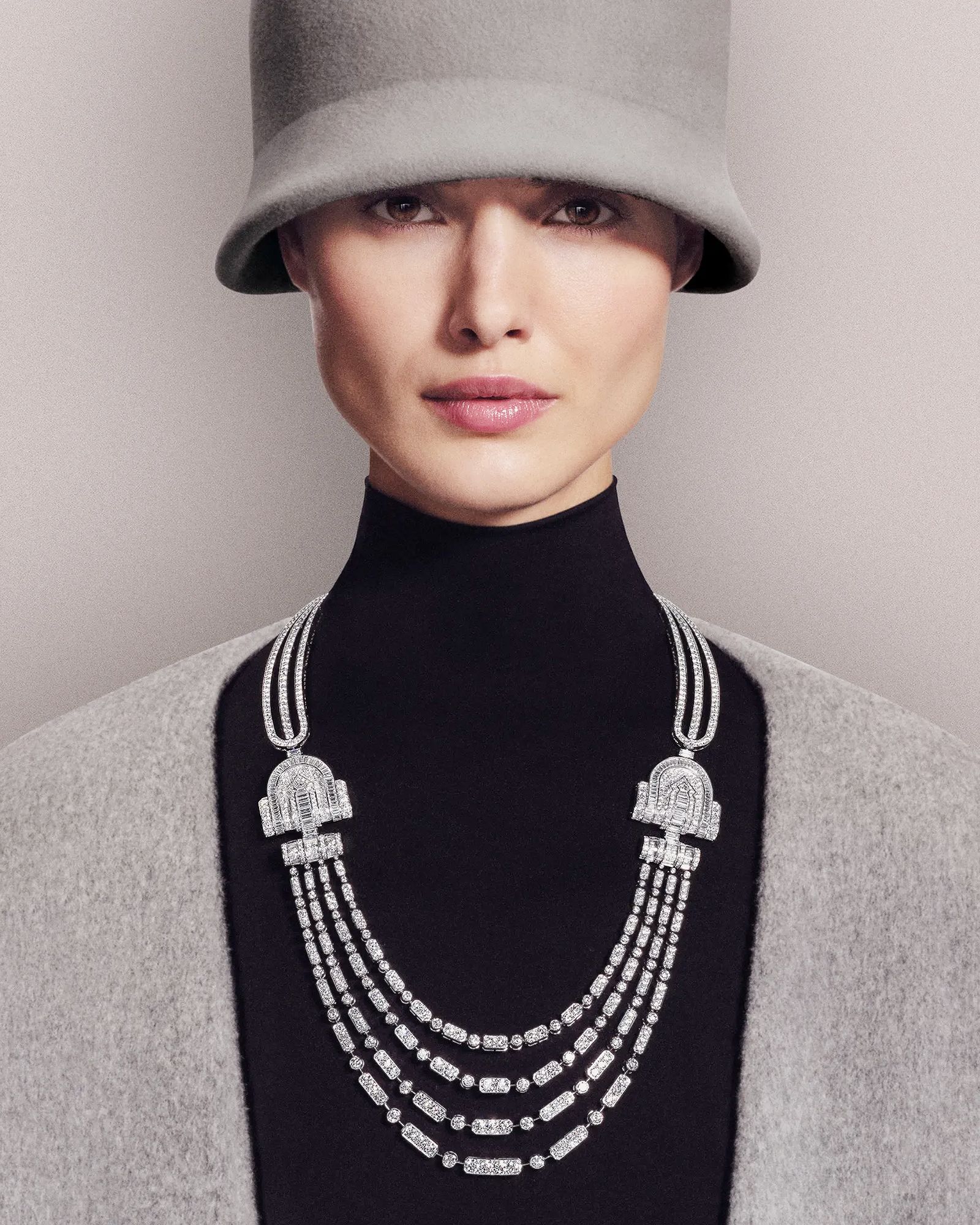 Коллекция Boucheron «Like a Queen», вдохновленная особой брошью Елизаветы II, фото 4 Коллекция Boucheron «Like a Queen», фото 4