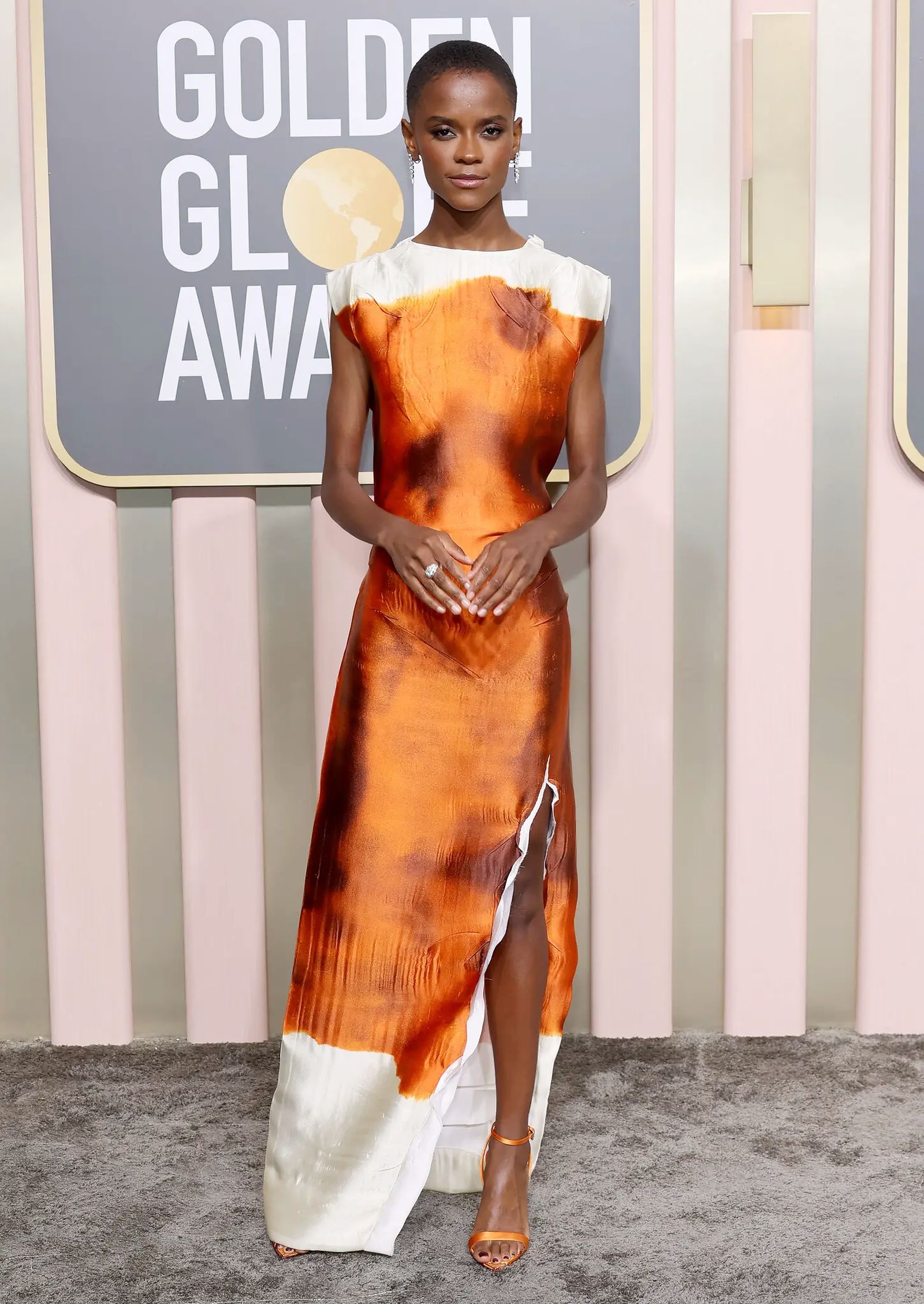 Летишиа Райт в Prada на 80-й церемонии вручения премии Golden Globe Awards 2023 в Беверли-Хиллз Летишиа Райт в Prada на 80-й церемонии вручения премии Golden Globe Awards 2023 в Беверли-Хиллз, 10 января 2023 г.