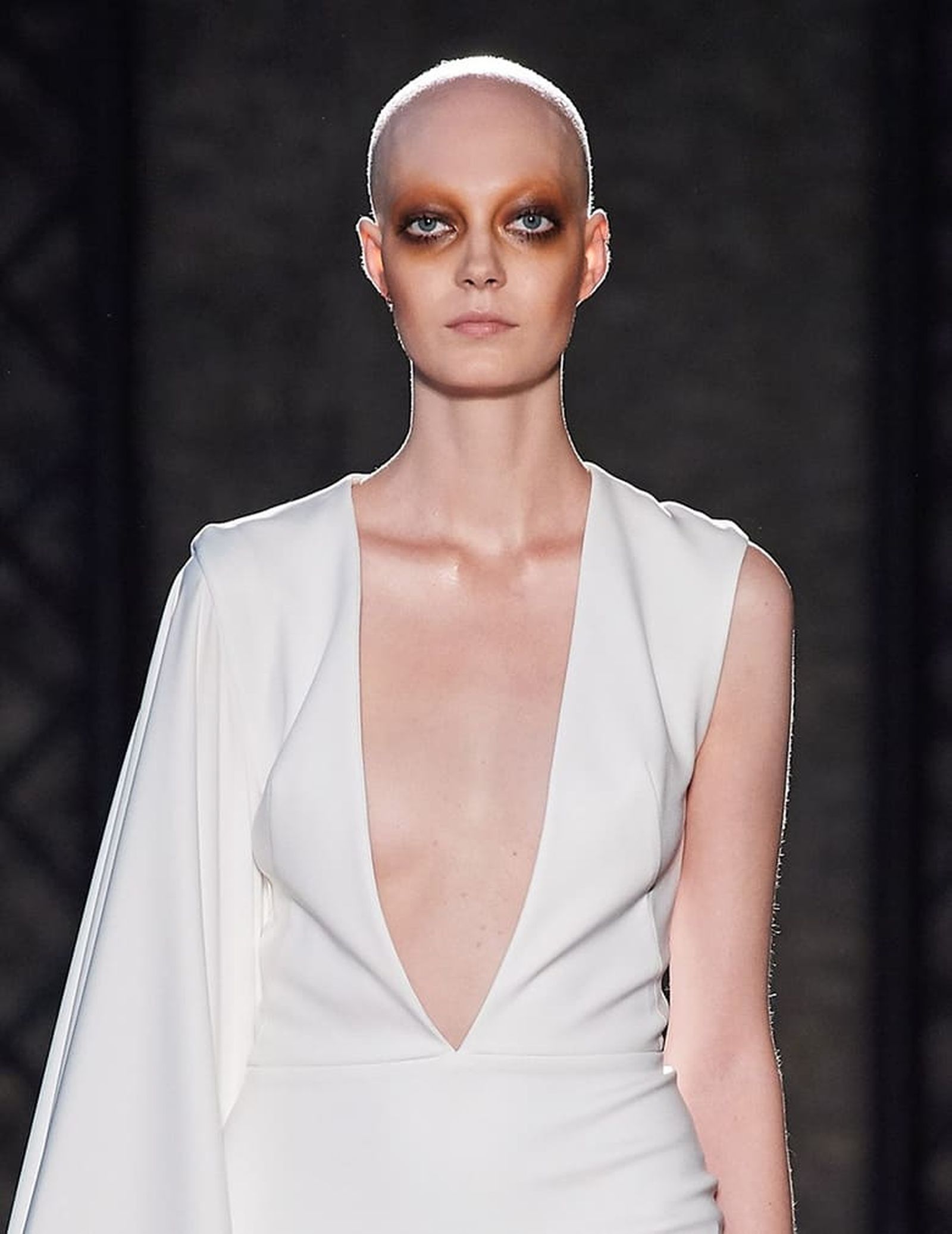 Шоу Guy Laroche Spring/Summer 2020, фото 4 Макияж на шоу Guy Laroche Spring/Summer 2020, фото 4