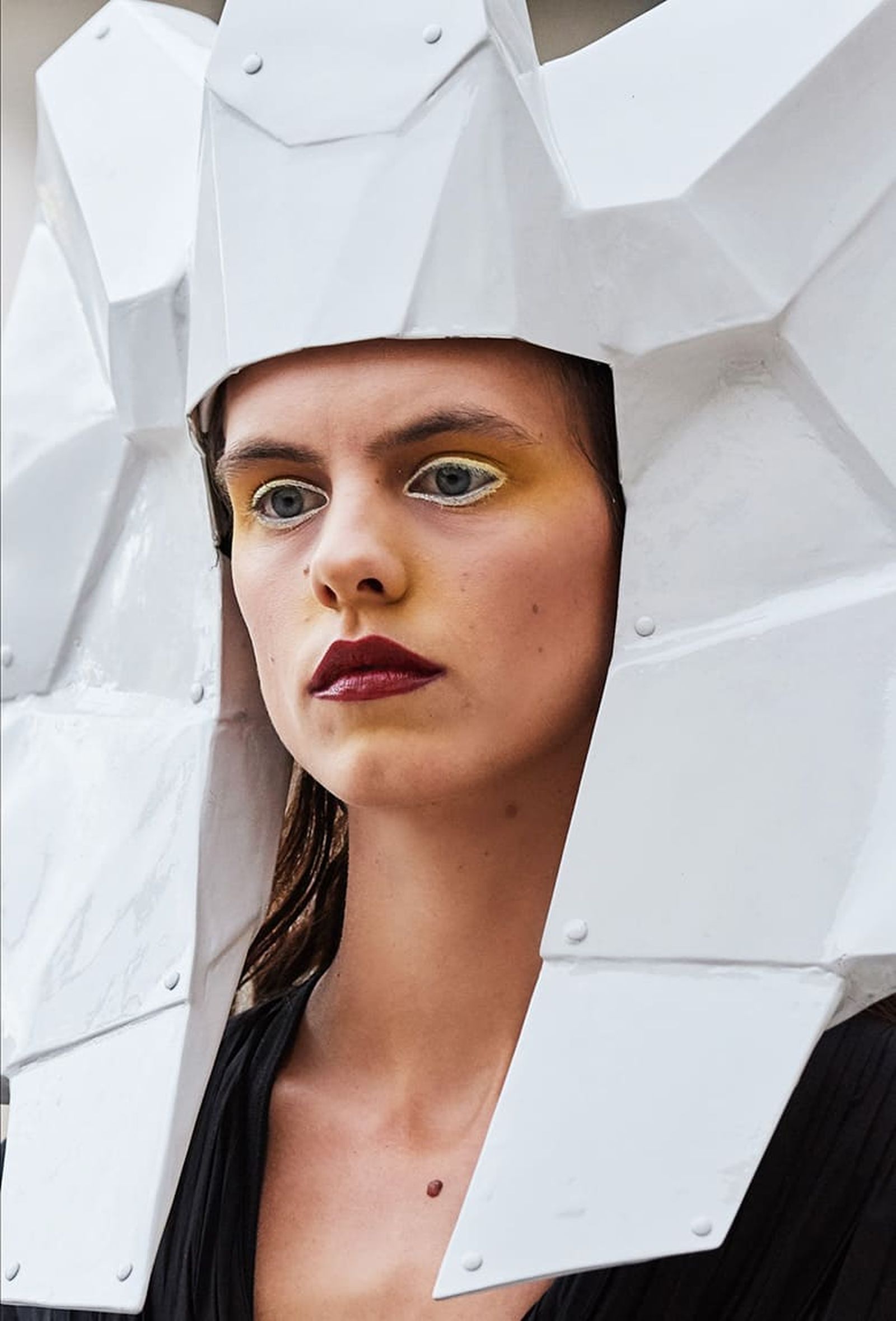 Шоу Rick Owens Spring/Summer 2020, фото 1 Макияж на шоу Rick Owens Spring/Summer 2020, фото 1