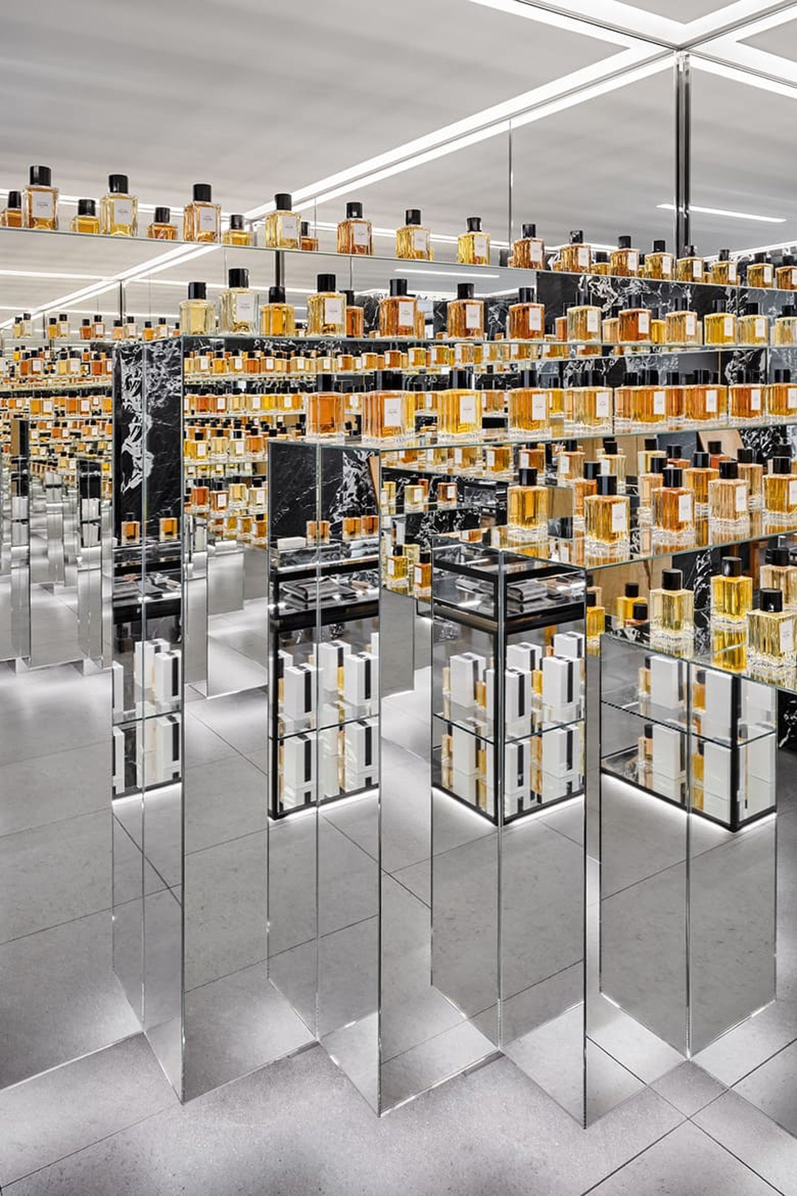 Открытие бутика Celine Haute Parfumerie на парижской улице Saint-Honoré, фото 2