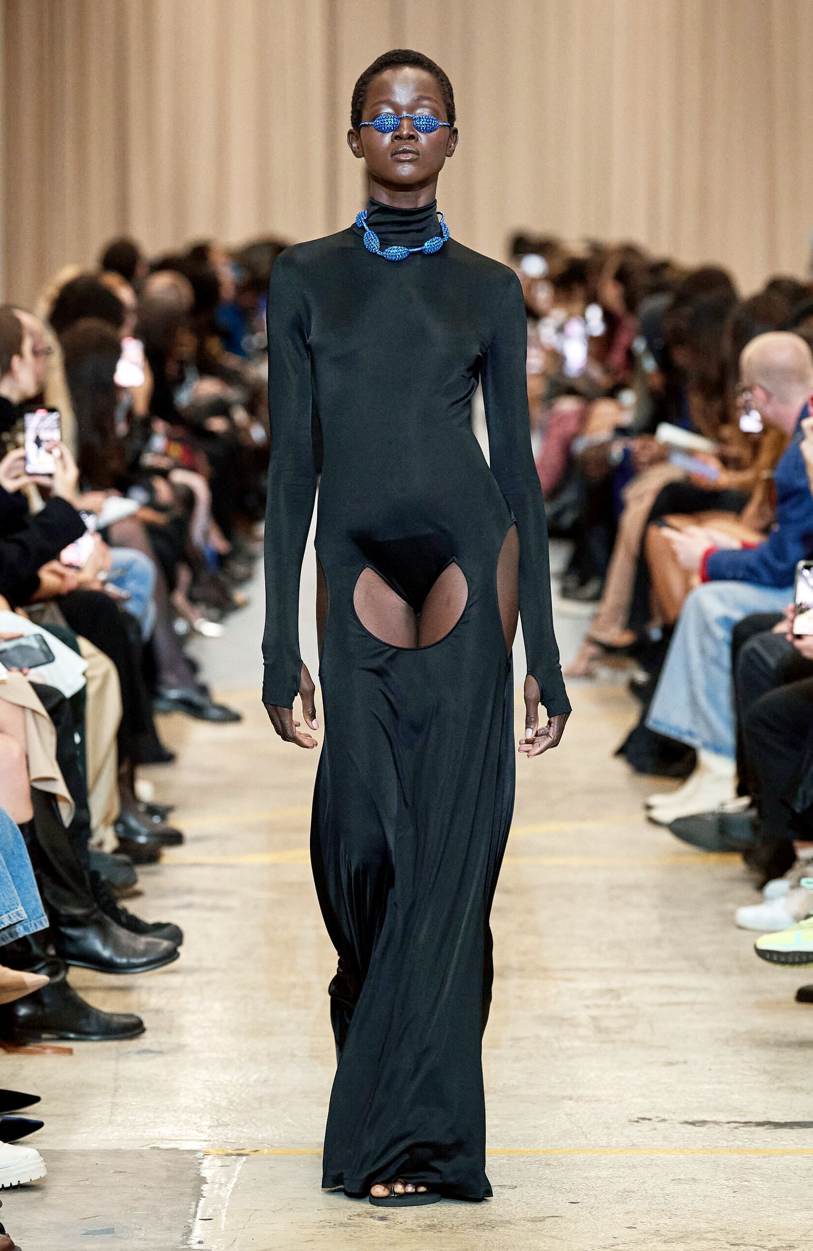 Burberry Весна/Лето 2023, фото 1