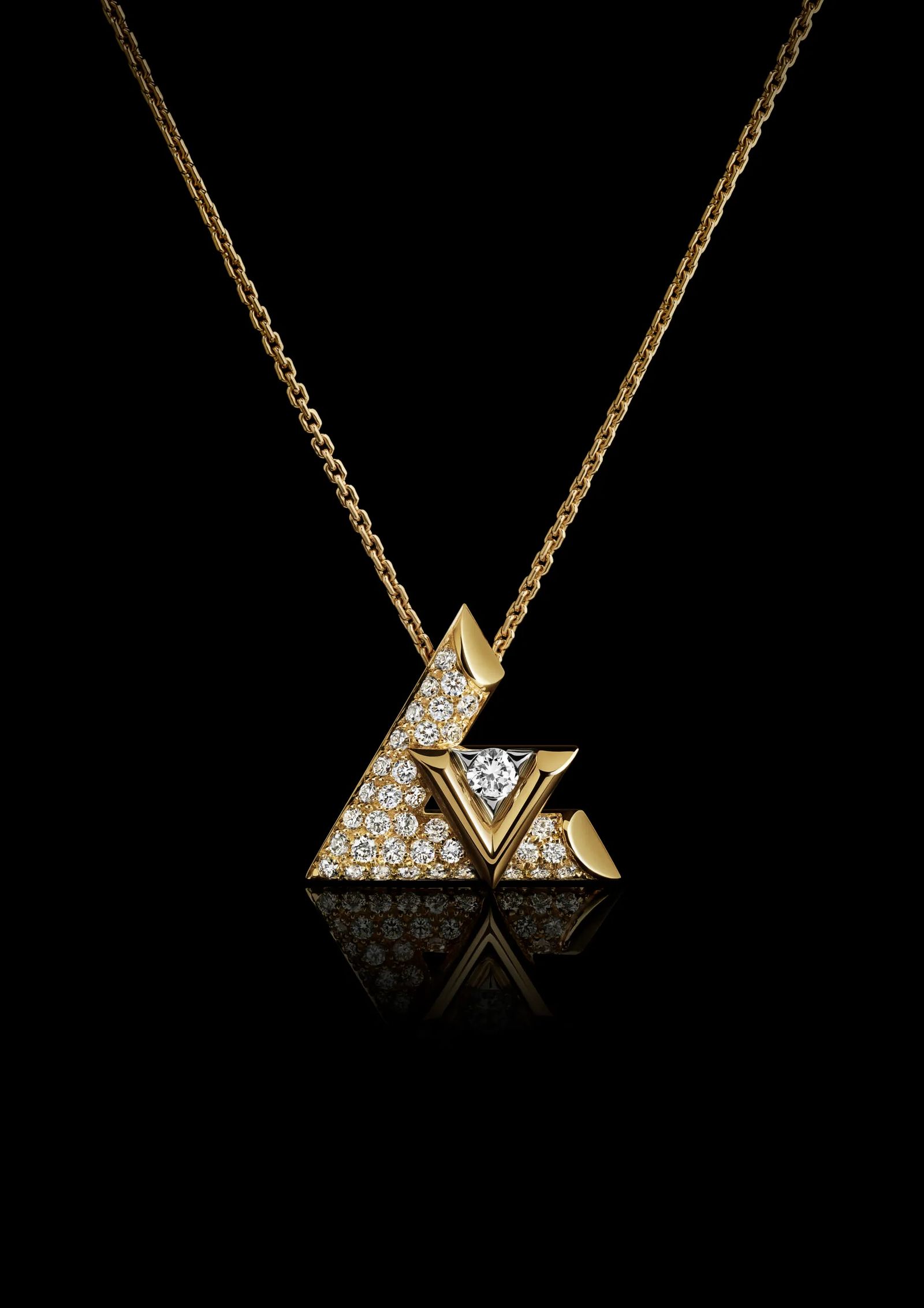 Обновленная ювелирная коллекция LV Volt Louis Vuitton, фото 2 Переплетения букв L и V в обновленной ювелирной коллекции LV Volt Louis Vuitton, фото 2
