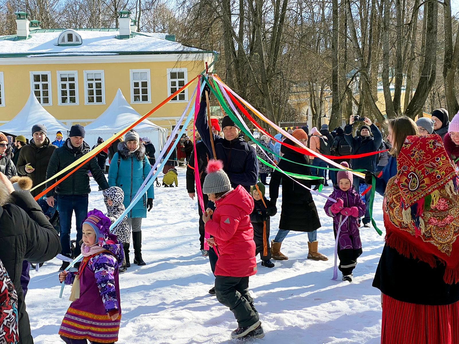 Проводы русской зимы в музее-заповеднике «Архангельское», фото 2 Проводы зимы в музее-заповеднике «Архангельское», фото 2